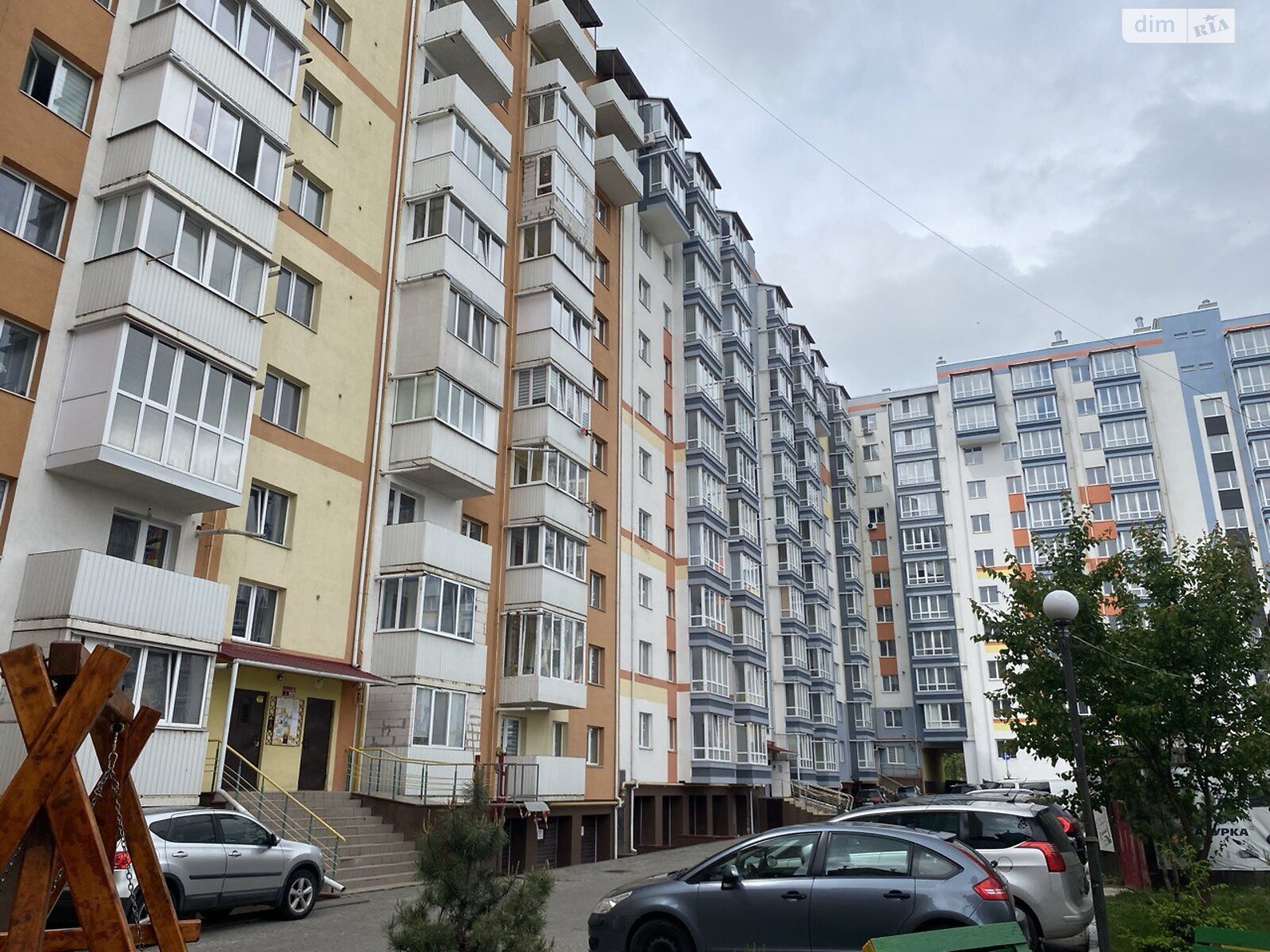 Комерційне приміщення в Рівному, продаж по Гайдамацька вулиця, район Чайка, ціна: 75 000 доларів за об’єкт фото 1 Комерційне приміщення в Рівному, продаж по Гайдамацька вулиця, район Чайка, ціна: 75 000 доларів за об’єкт фото 1
