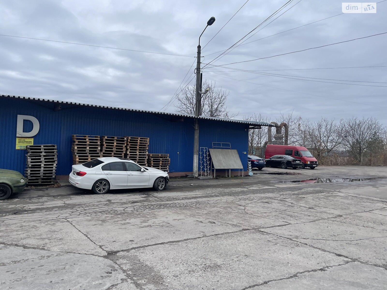 Комерційне приміщення в Рівному, продаж по Сірка Івана вулиця, район Чайка, ціна: 325 000 доларів за об’єкт фото 1 Комерційне приміщення в Рівному, продаж по Сірка Івана вулиця, район Чайка, ціна: 325 000 доларів за об’єкт фото 1