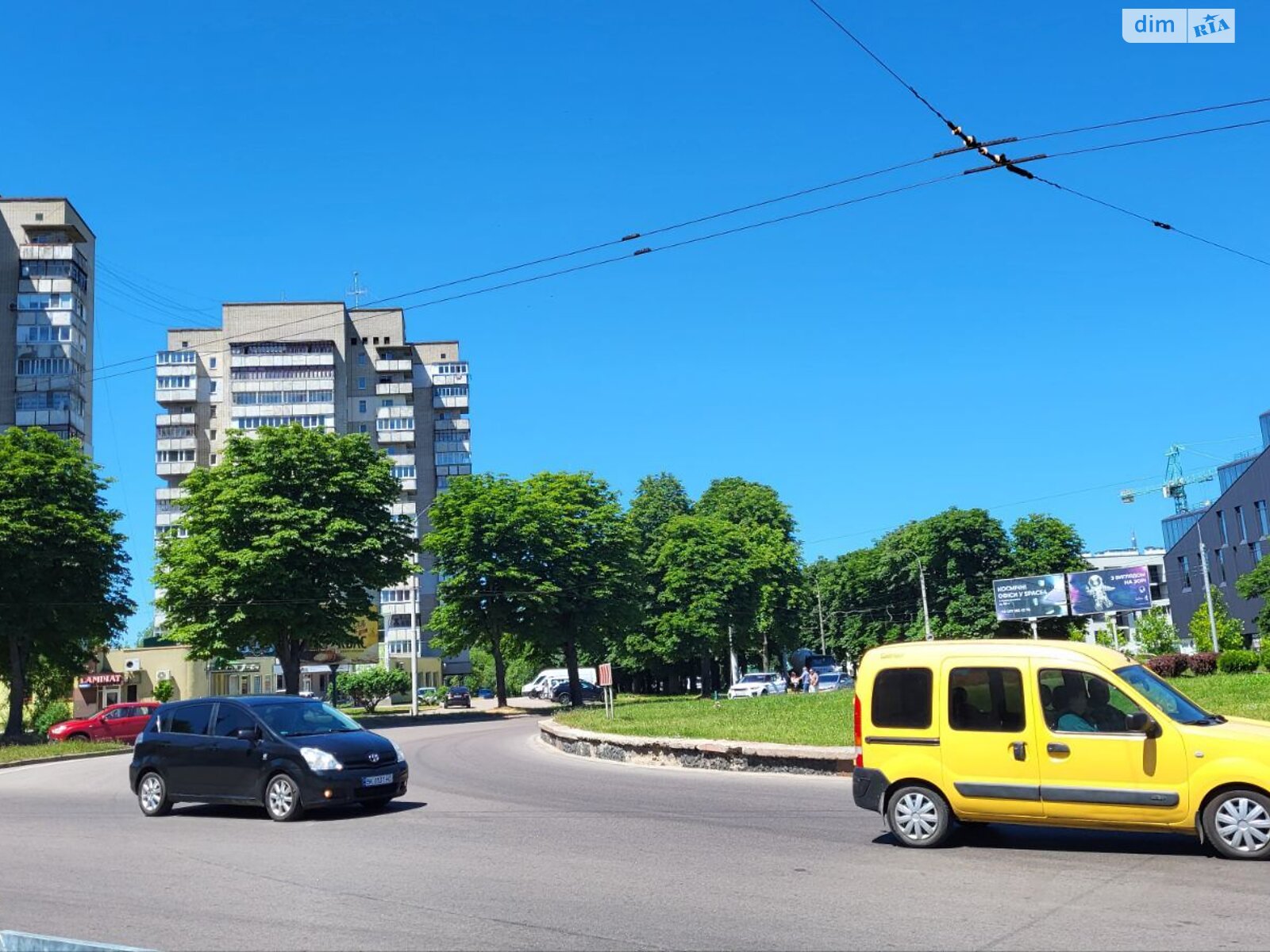 Коммерческое помещение в Ровно, продажа по Защитников Мариуполя (Костромская) улица 89, район Чайка, цена: 205 000 долларов за объект фото 1 Коммерческое помещение в Ровно, продажа по Защитников Мариуполя (Костромская) улица 89, район Чайка, цена: 205 000 долларов за объект фото 1