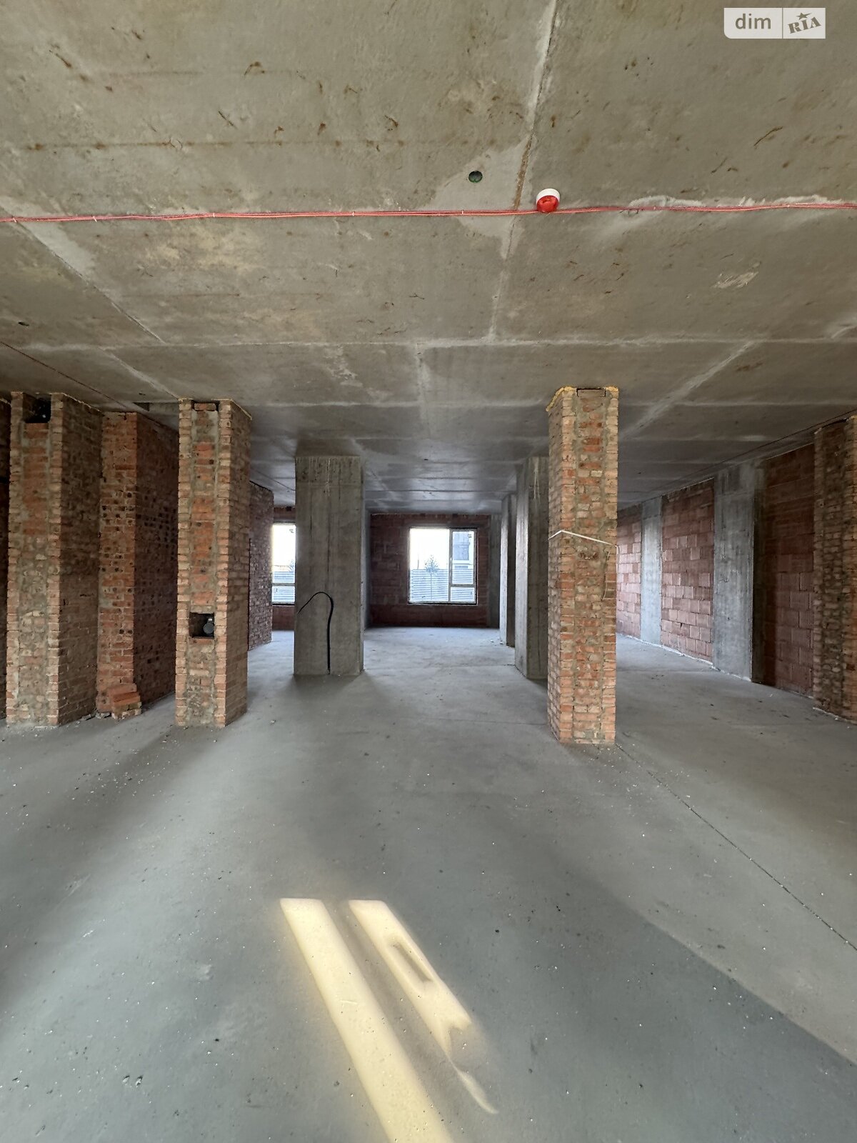 Комерційне приміщення в Рівному, продаж по Льонокомбінатівська вулиця 4, район Дозорцева, ціна: 300 000 доларів за об’єкт фото 1