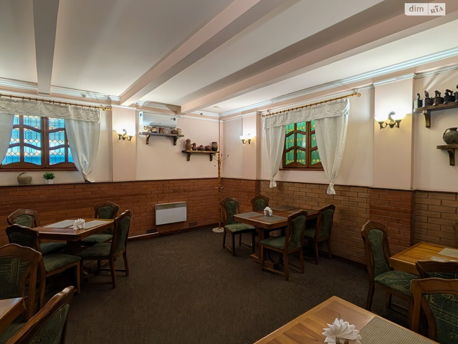 Комерційне приміщення в Рівному, продаж по Василя Червонія (Гагаріна) вулиця 45, район Дозорцева, ціна: 155 000 доларів за об’єкт фото 1