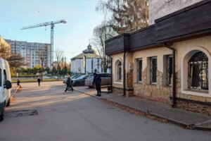 Комерційне приміщення в Рівному, продаж по Василя Червонія (Гагаріна) вулиця 45, район Дозорцева, ціна: 155 000 доларів за об’єкт фото 2