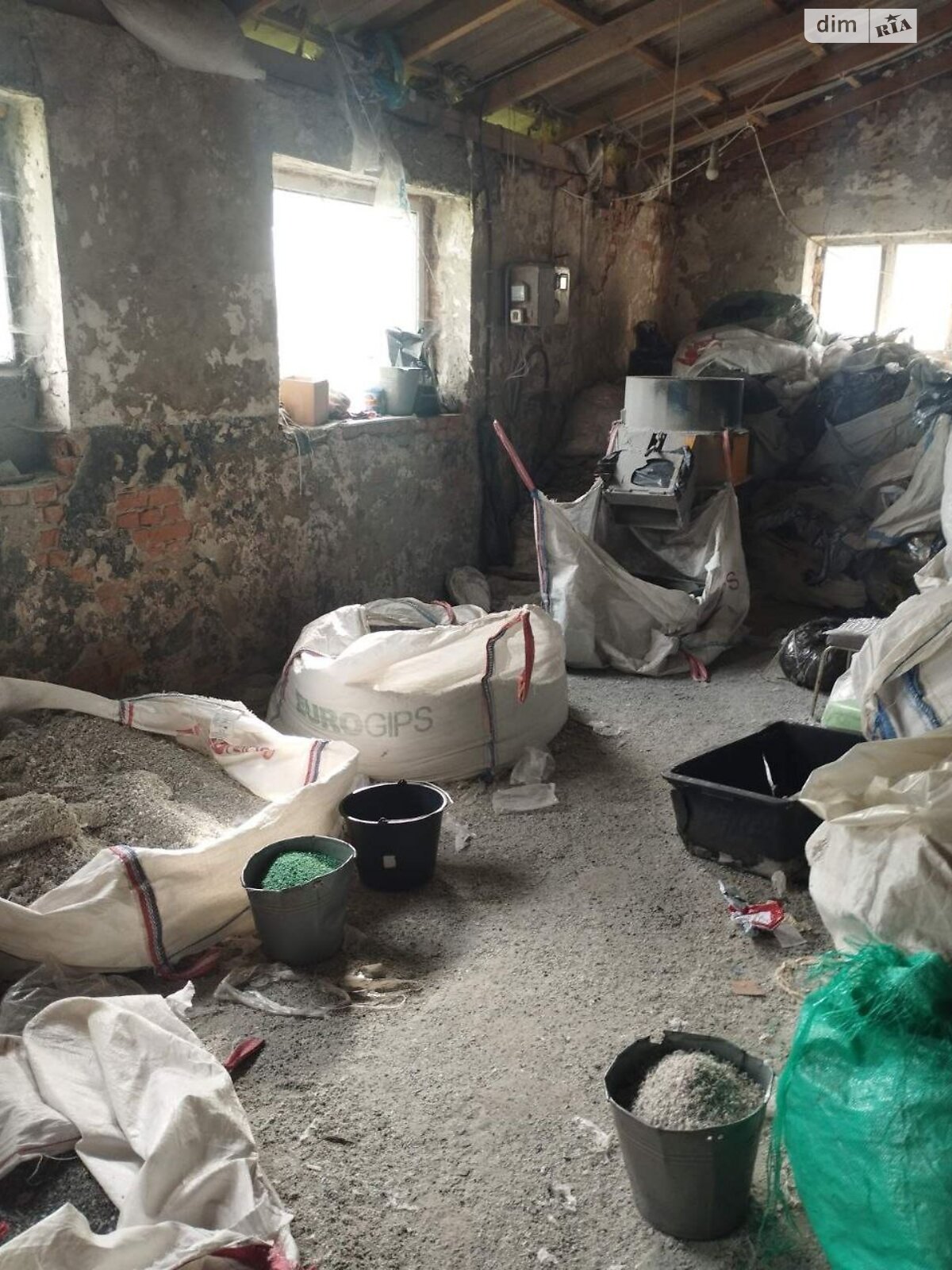 Коммерческое помещение в Ровно, Рабочий переулок, цена: продажи 61 727 долларов за объект фото 1 Коммерческое помещение в Ровно, Рабочий переулок, цена продажи: 61 727 долларов за объект фото 1