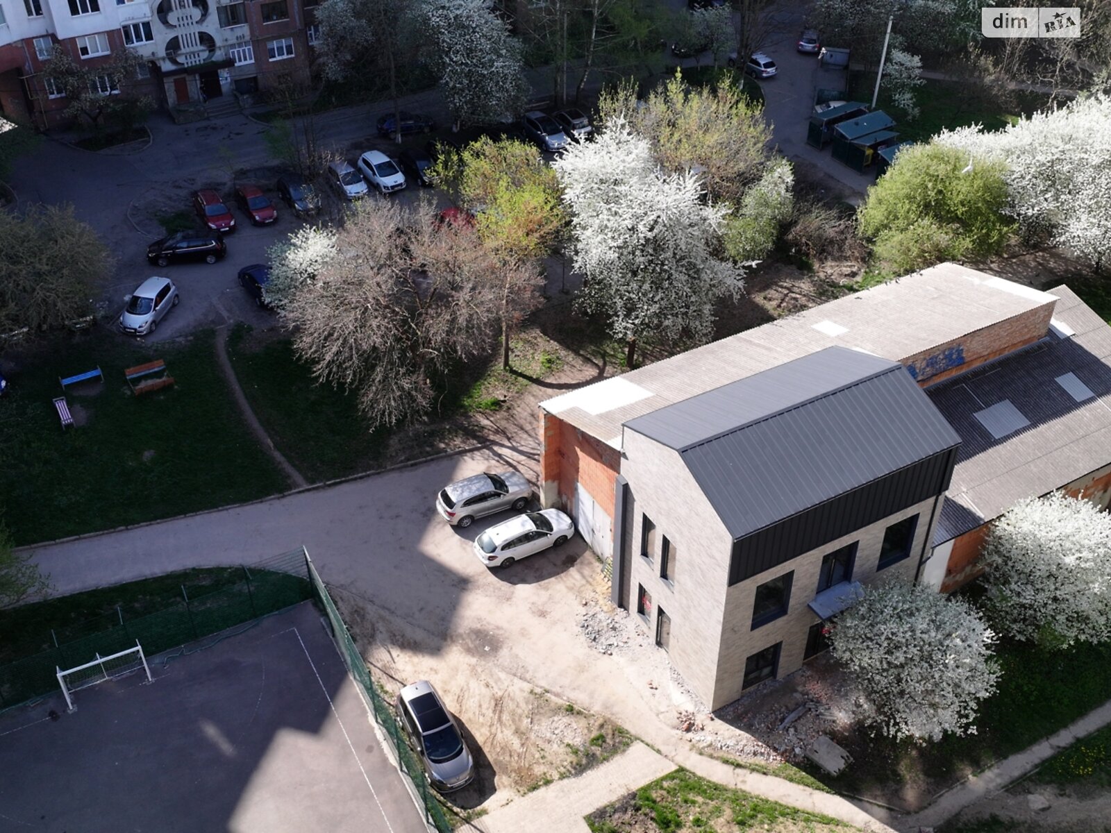Комерційне приміщення в Рівному, Шухевича Романа вулиця, ціна продажу: 65 000 доларів за об’єкт фото 1 Комерційне приміщення в Рівному, Шухевича Романа вулиця, ціна продажу: 65 000 доларів за об’єкт фото 1