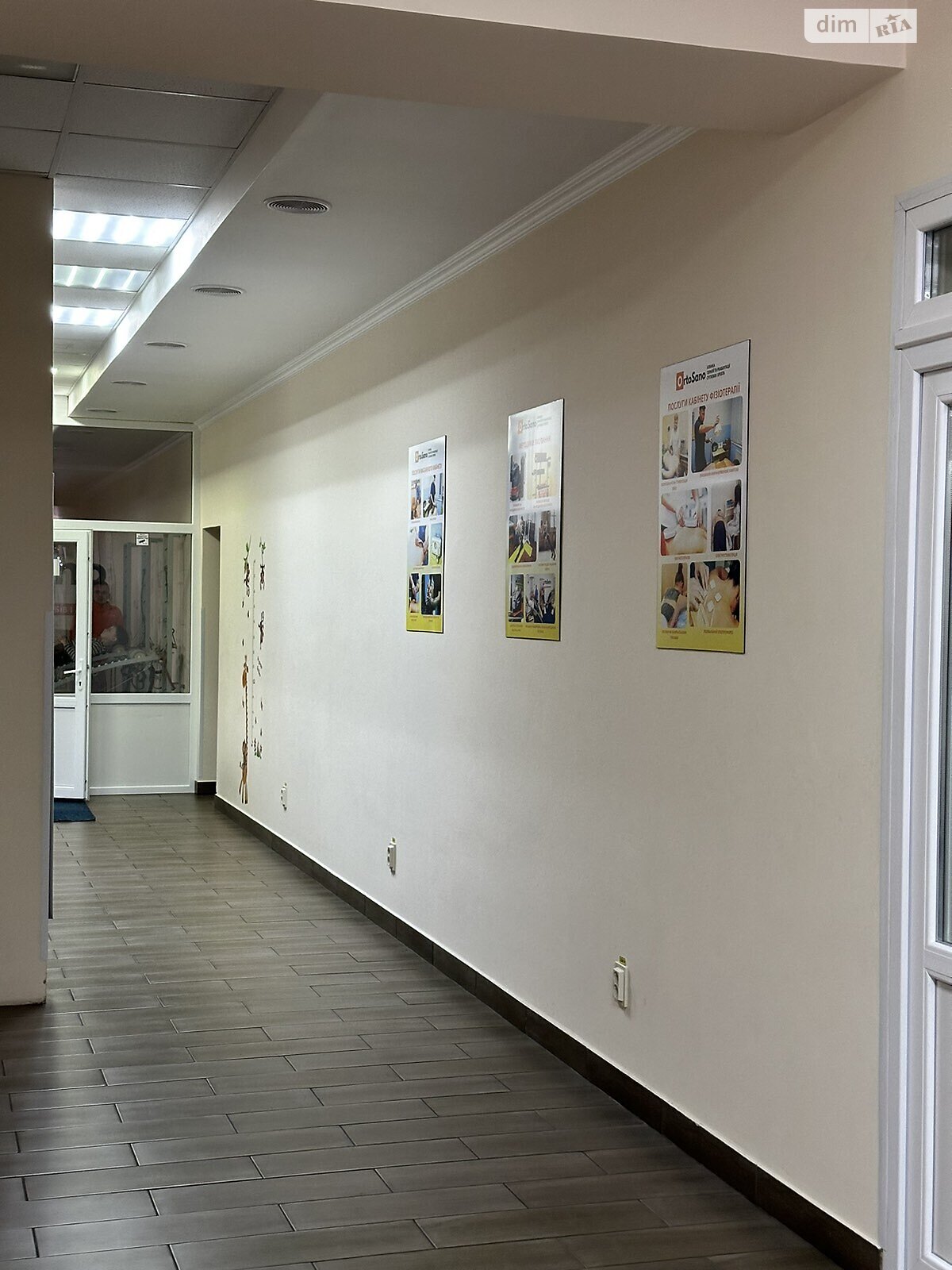 Коммерческое помещение в Ровно, Степана Демьянчука улица, цена: продажи 204 000 долларов за объект фото 1 Коммерческое помещение в Ровно, Степана Демьянчука улица, цена продажи: 204 000 долларов за объект фото 1
