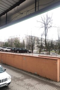 Коммерческое помещение в Ровно, Степана Демьянчука улица, цена продажи: 204 000 долларов за объект фото 2