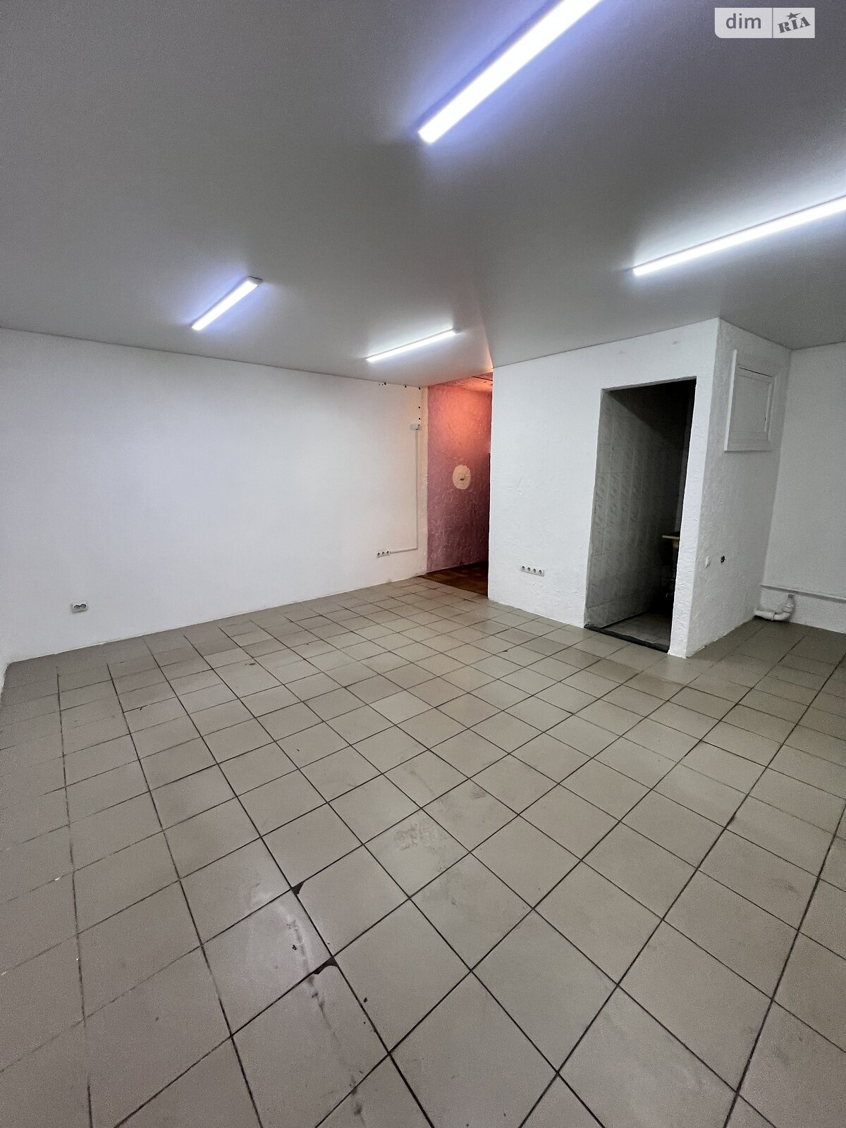 Комерційне приміщення в Рівному, продаж по 16 Липня вулиця 58, район Центр, ціна: 75 000 доларів за об’єкт фото 1