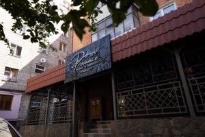Комерційне приміщення в Рівному, продаж по Олександра Борисенка (Короленка) вулиця 2, район Центр, ціна: 120 000 доларів за об’єкт фото 2