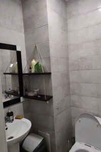 Комерційне приміщення в Рівному, продаж по Чорновола В’ячеслава вулиця, район Центр, ціна: 69 000 доларів за об’єкт фото 2