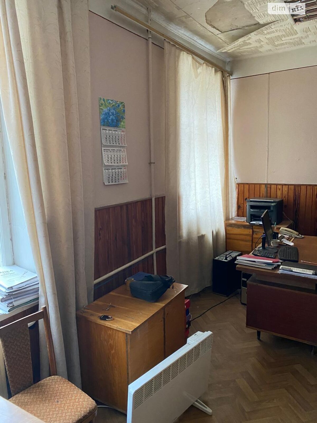 Коммерческое помещение в Ровно, продажа по Степана Бандеры улица 30А, район Центр, цена: 238 700 долларов за объект фото 1 Коммерческое помещение в Ровно, продажа по Степана Бандеры улица 30А, район Центр, цена: 238 700 долларов за объект фото 1