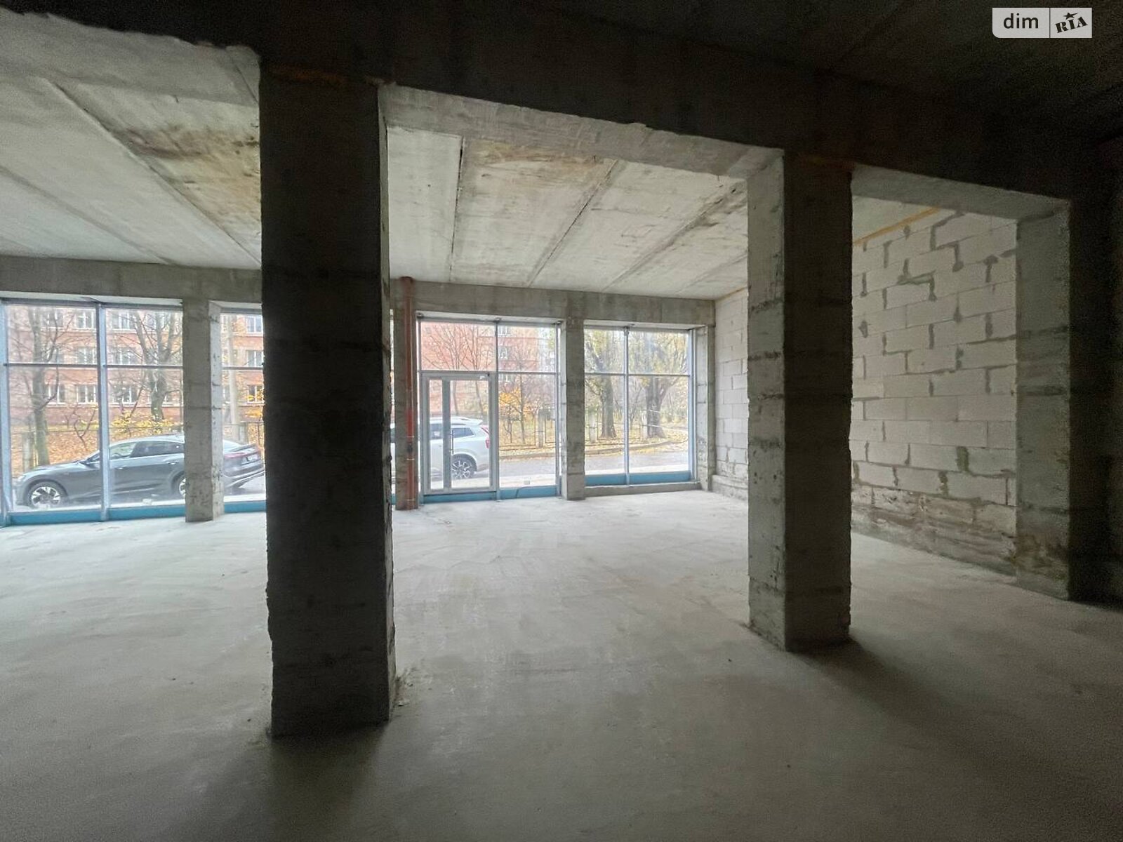 Коммерческое помещение в Ровно, продажа по Королева улица 9Б, район Ювилейный, цена: 195 000 долларов за объект фото 1