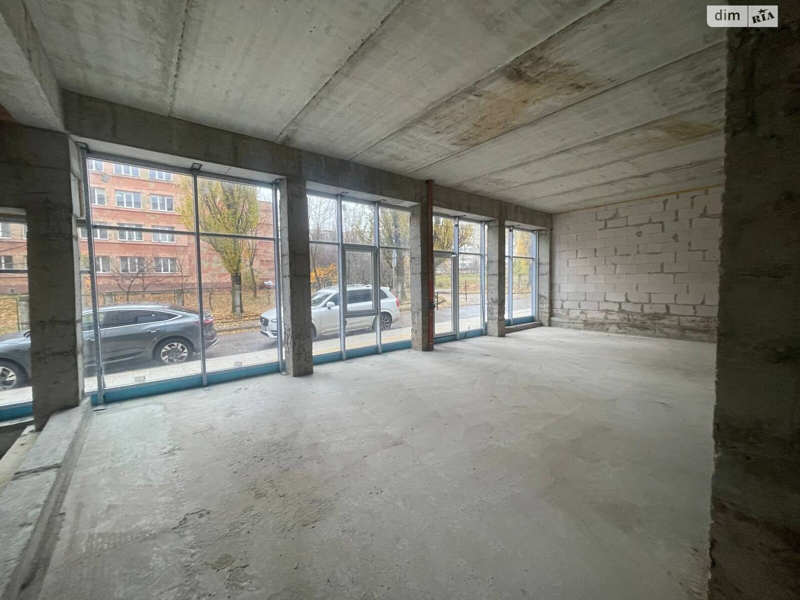 Коммерческое помещение в Ровно, продажа по Королева улица 9Б, район Ювилейный, цена: 195 000 долларов за объект фото 1