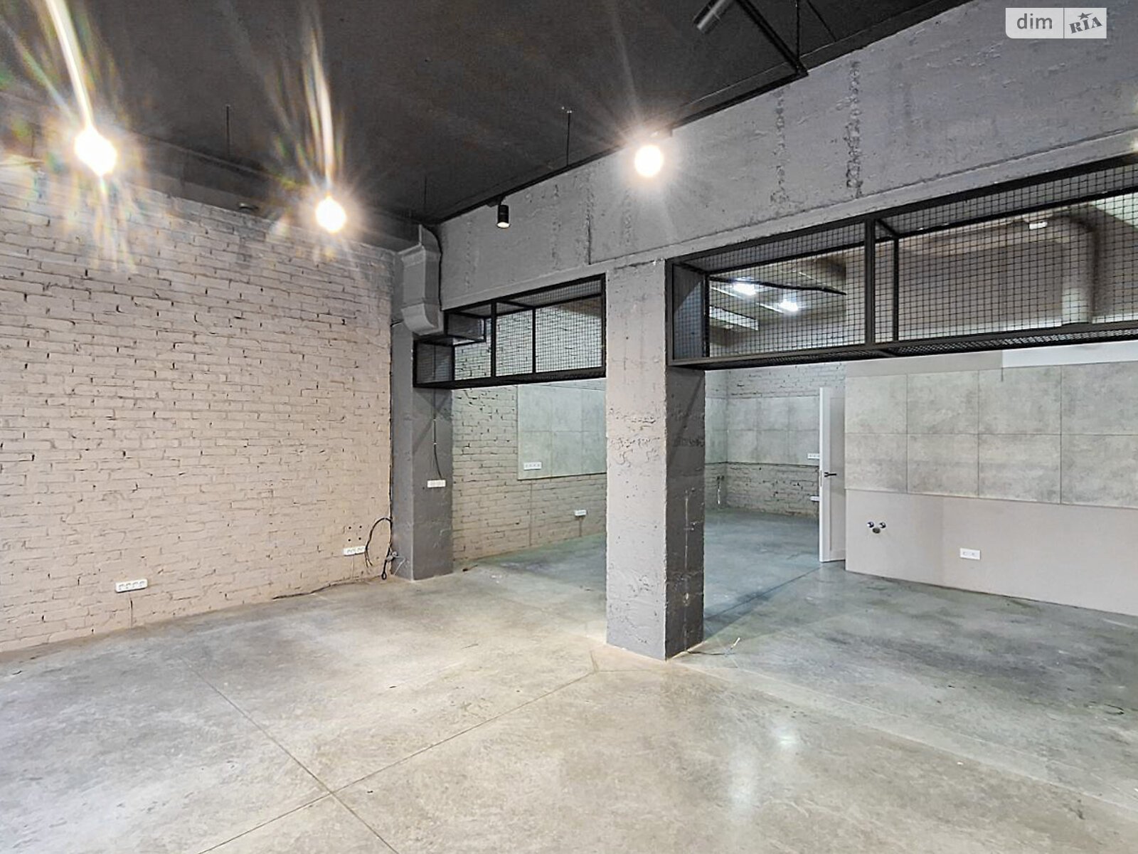 Коммерческое помещение в Ровно, продажа по Королева улица 9В, район Ювилейный, цена: 88 000 долларов за объект фото 1