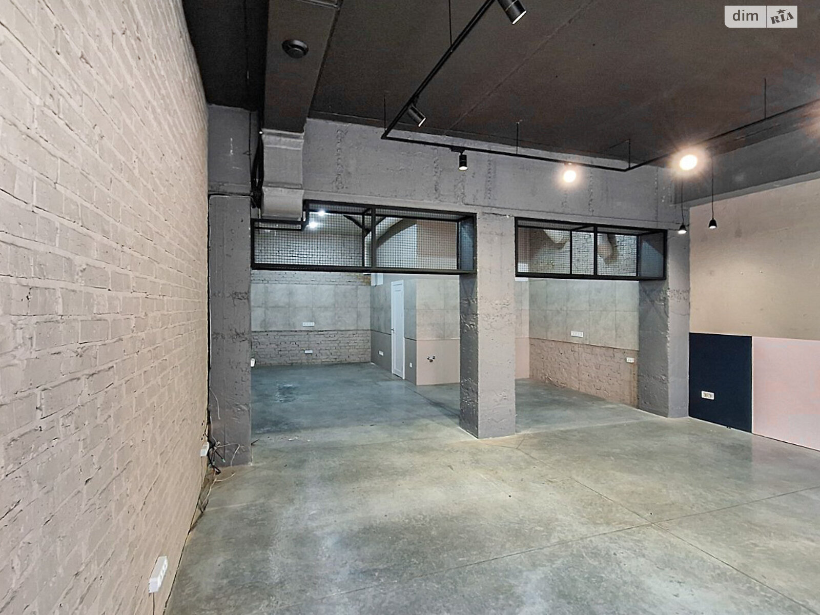 Коммерческое помещение в Ровно, продажа по Королева улица 9В, район Ювилейный, цена: 88 000 долларов за объект фото 1