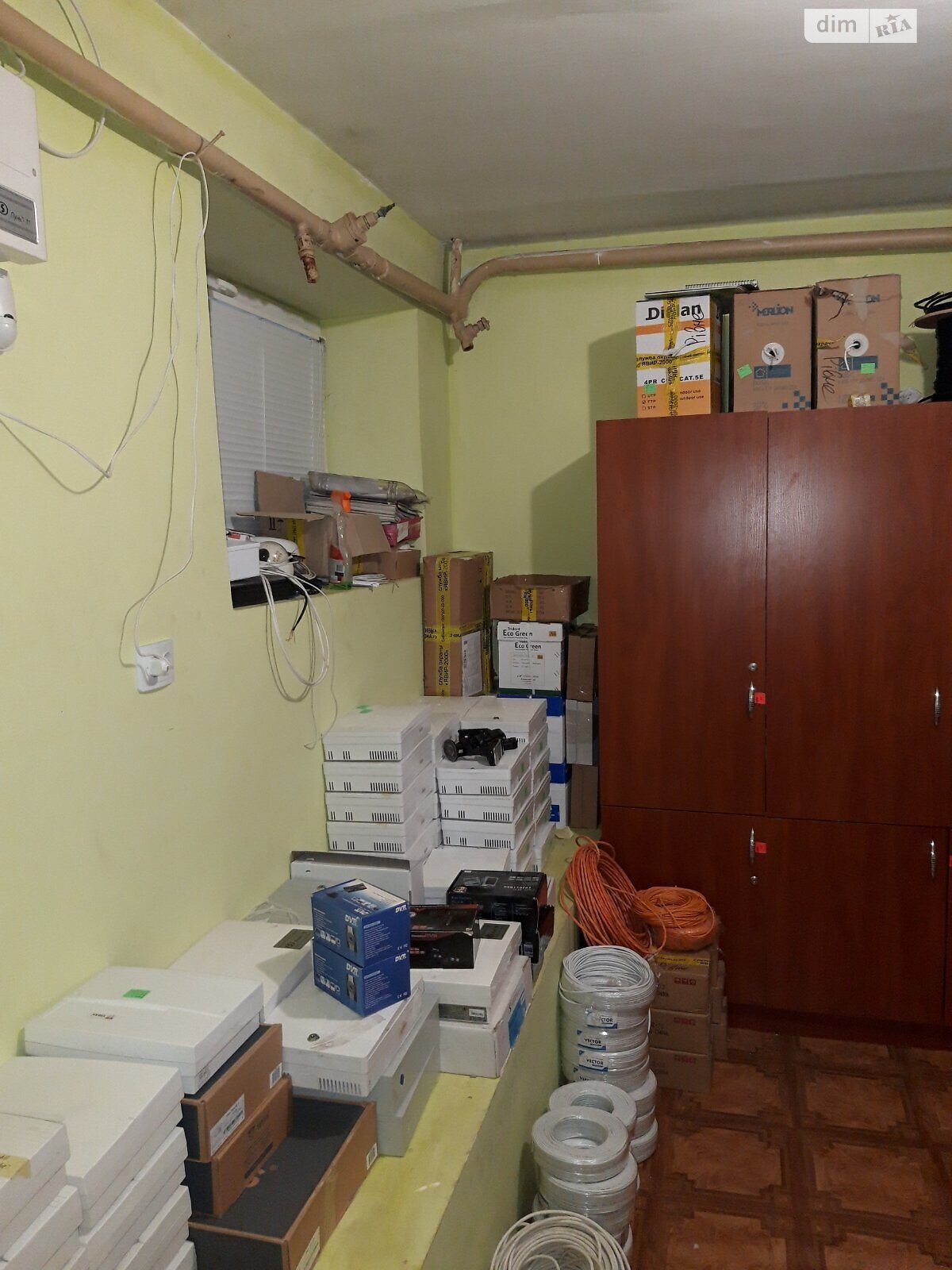 Коммерческое помещение в Ровно, продажа по Соборная улица 430, район Ювилейный, цена: 55 000 долларов за объект фото 1 Коммерческое помещение в Ровно, продажа по Соборная улица 430, район Ювилейный, цена: 55 000 долларов за объект фото 1