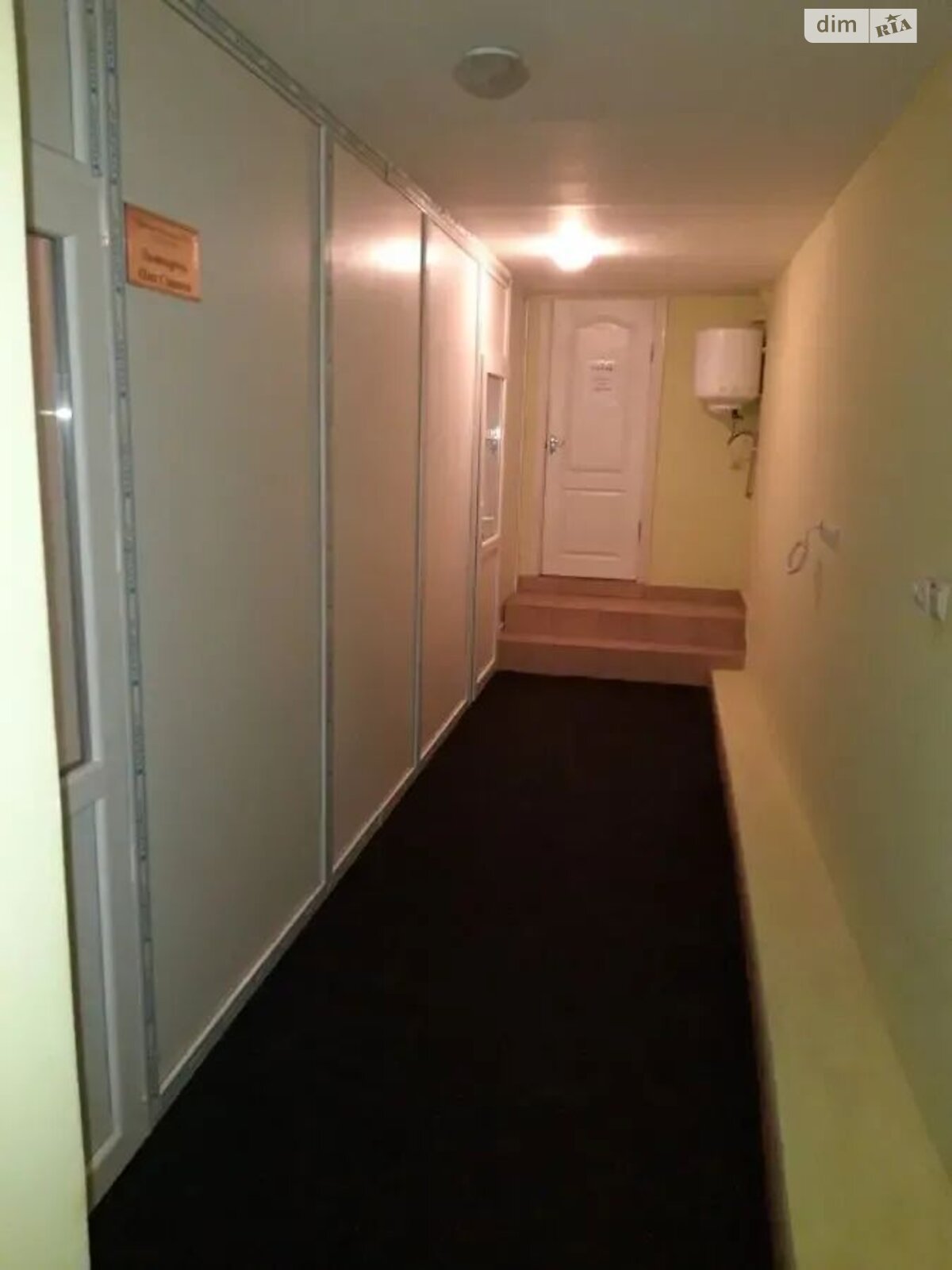 Коммерческое помещение в Ровно, продажа по Соборная улица 430, район Ювилейный, цена: 55 000 долларов за объект фото 1 Коммерческое помещение в Ровно, продажа по Соборная улица 430, район Ювилейный, цена: 55 000 долларов за объект фото 1