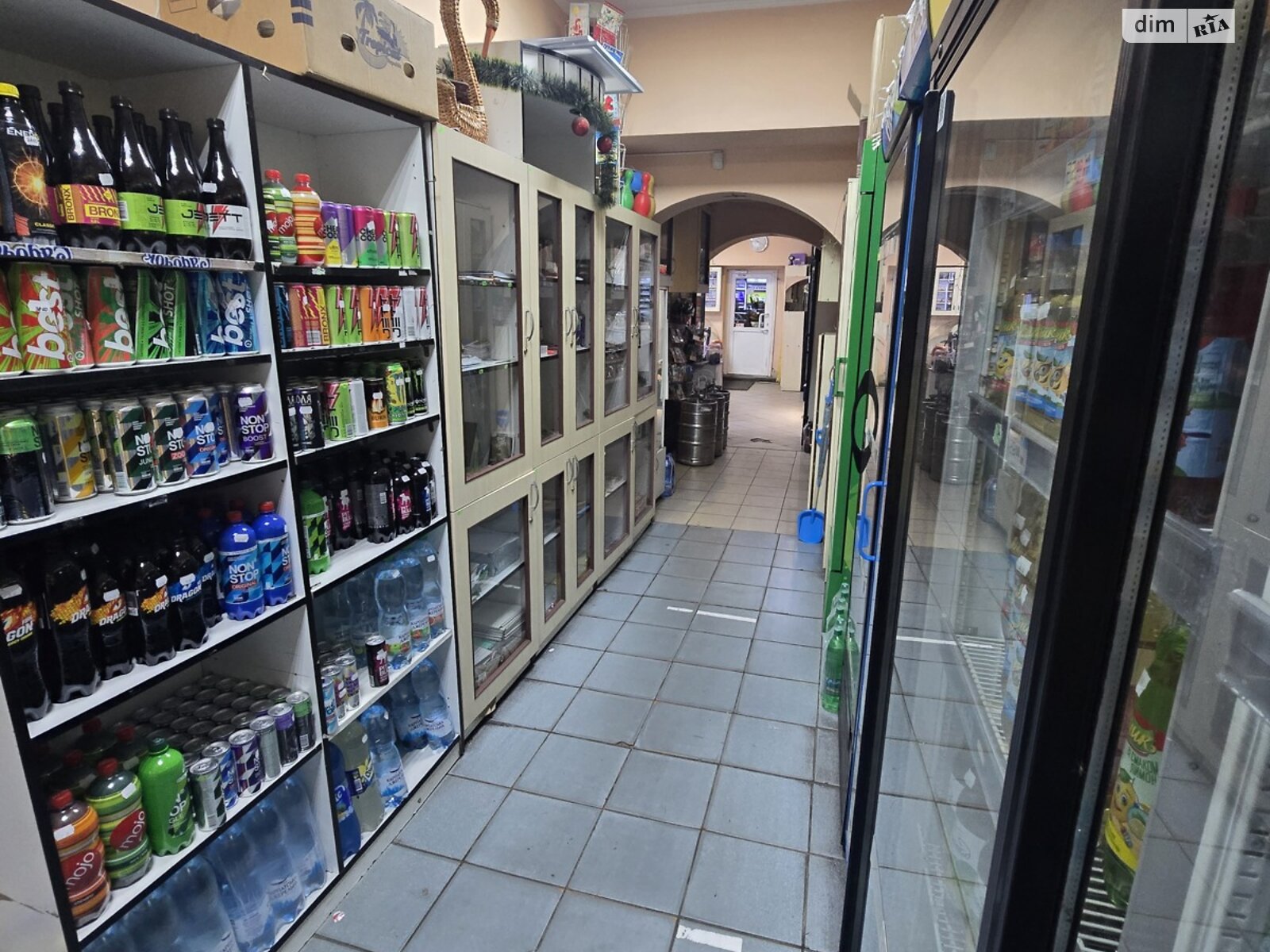 Коммерческое помещение в Ровно, продажа по Млыновская улица, район Золотиев, цена: 39 900 долларов за объект фото 1