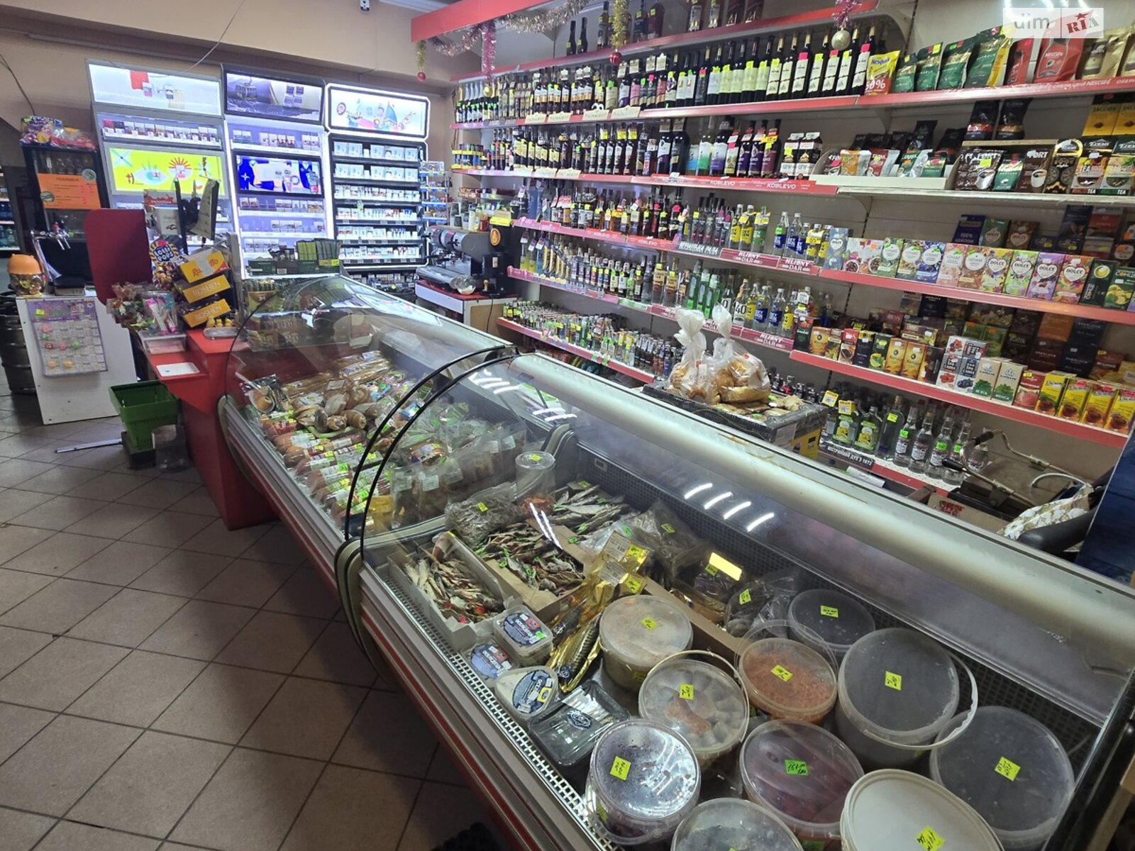 Коммерческое помещение в Ровно, продажа по Млыновская улица, район Золотиев, цена: 39 900 долларов за объект фото 1