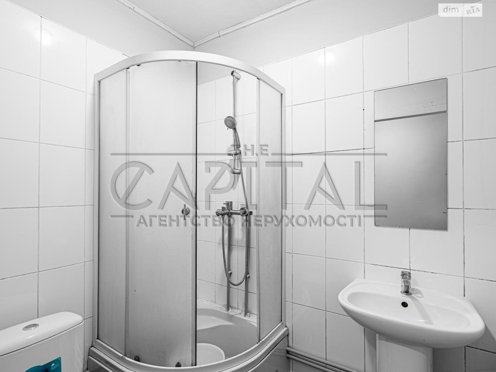 Комерційне приміщення в Русанові, Жовтнева вулиця, ціна продажу: 1 200 000 доларів за об’єкт фото 1 Комерційне приміщення в Русанові, Жовтнева вулиця, ціна продажу: 1 200 000 доларів за об’єкт фото 1