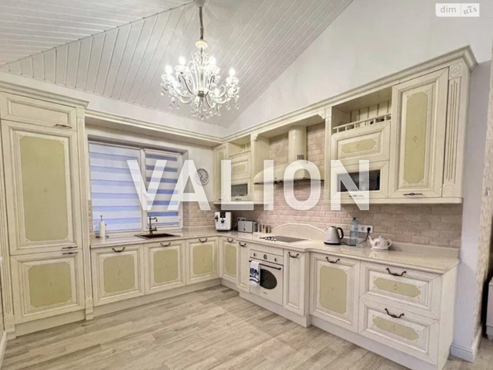 Комерційне приміщення в Шаяні, ціна продажу: 1 200 000 доларів за об’єкт фото 1 Комерційне приміщення в Шаяні, ціна продажу: 1 200 000 доларів за об’єкт фото 1
