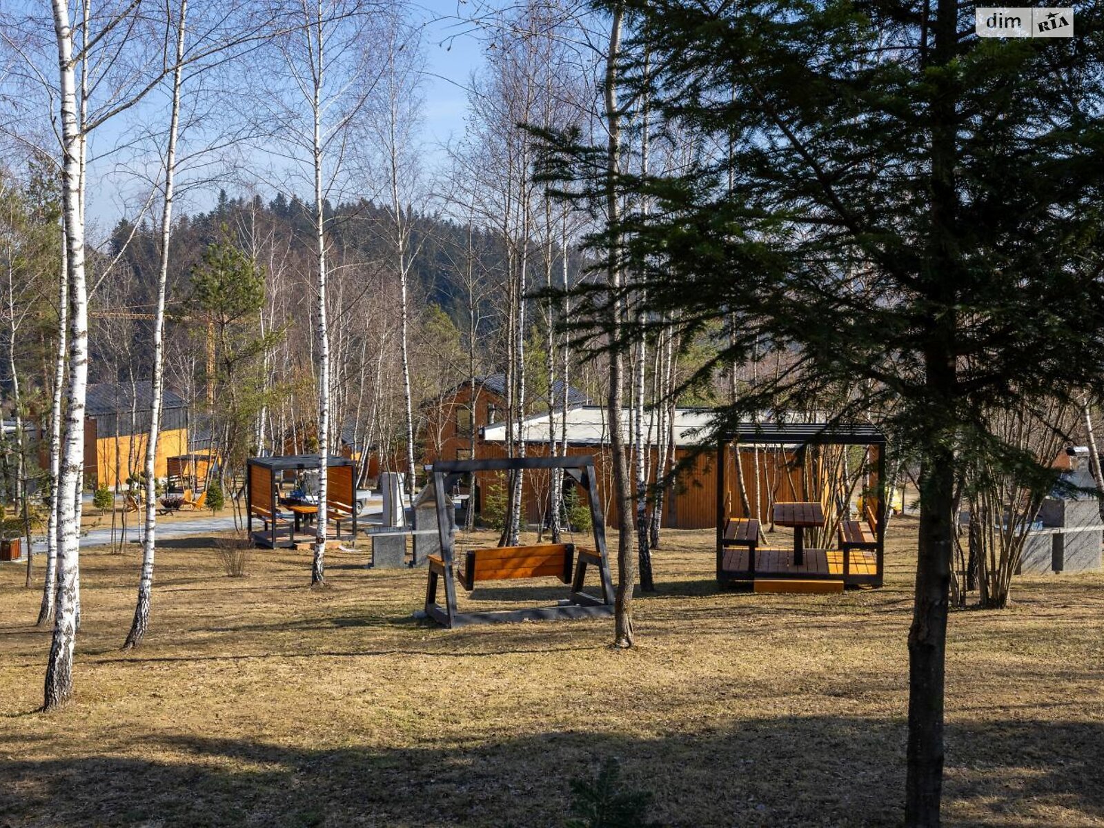 Коммерческое помещение в Сходнице, Бориславская улица, цена: продажи 117 000 долларов за объект фото 1 Коммерческое помещение в Сходнице, Бориславская улица, цена продажи: 117 000 долларов за объект фото 1