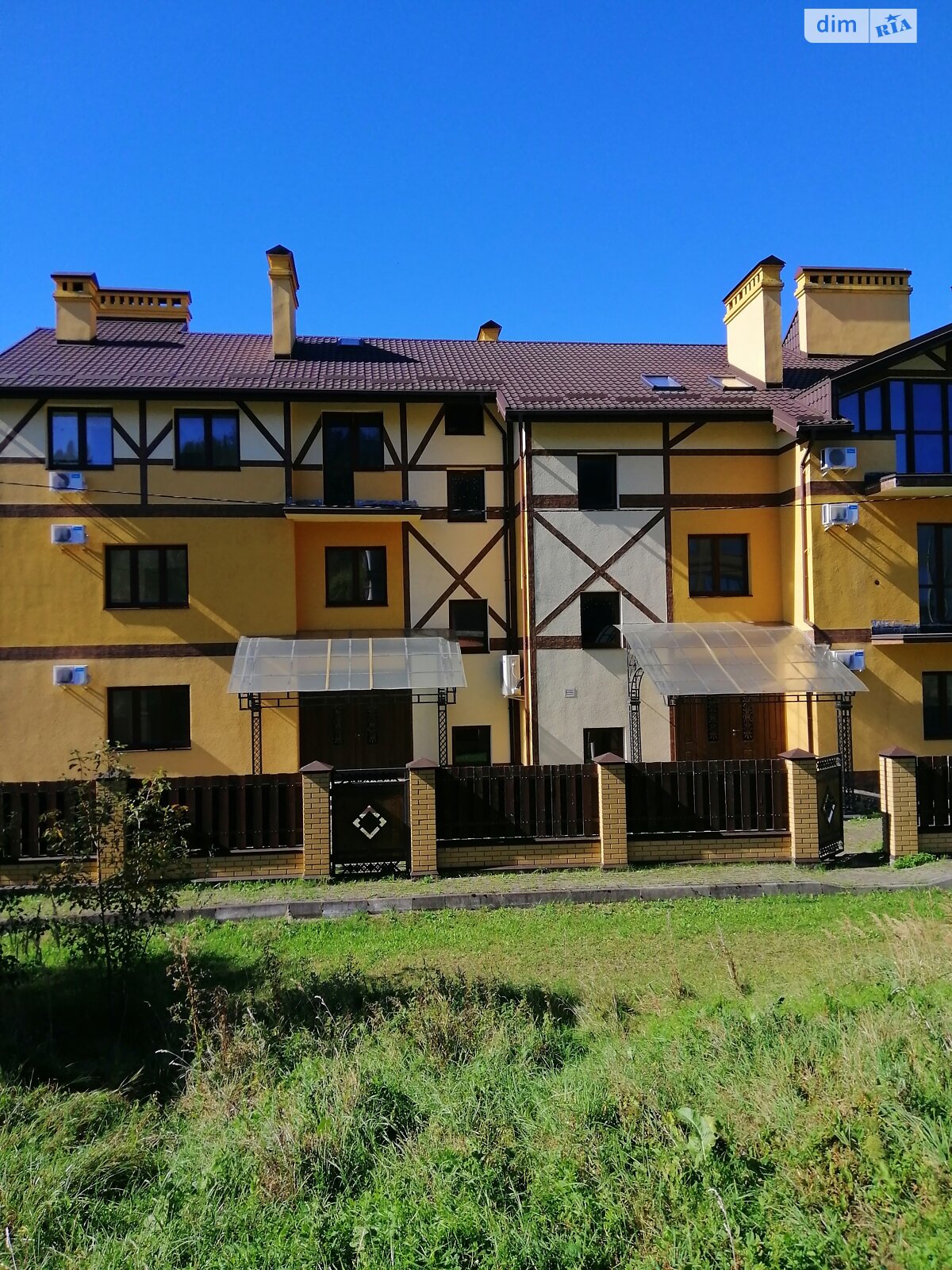 Комерційне приміщення в Східниці, Данила Галицького вулиця, ціна продажу: 1 299 999 доларів за об’єкт фото 1 Комерційне приміщення в Східниці, Данила Галицького вулиця, ціна продажу: 1 299 999 доларів за об’єкт фото 1