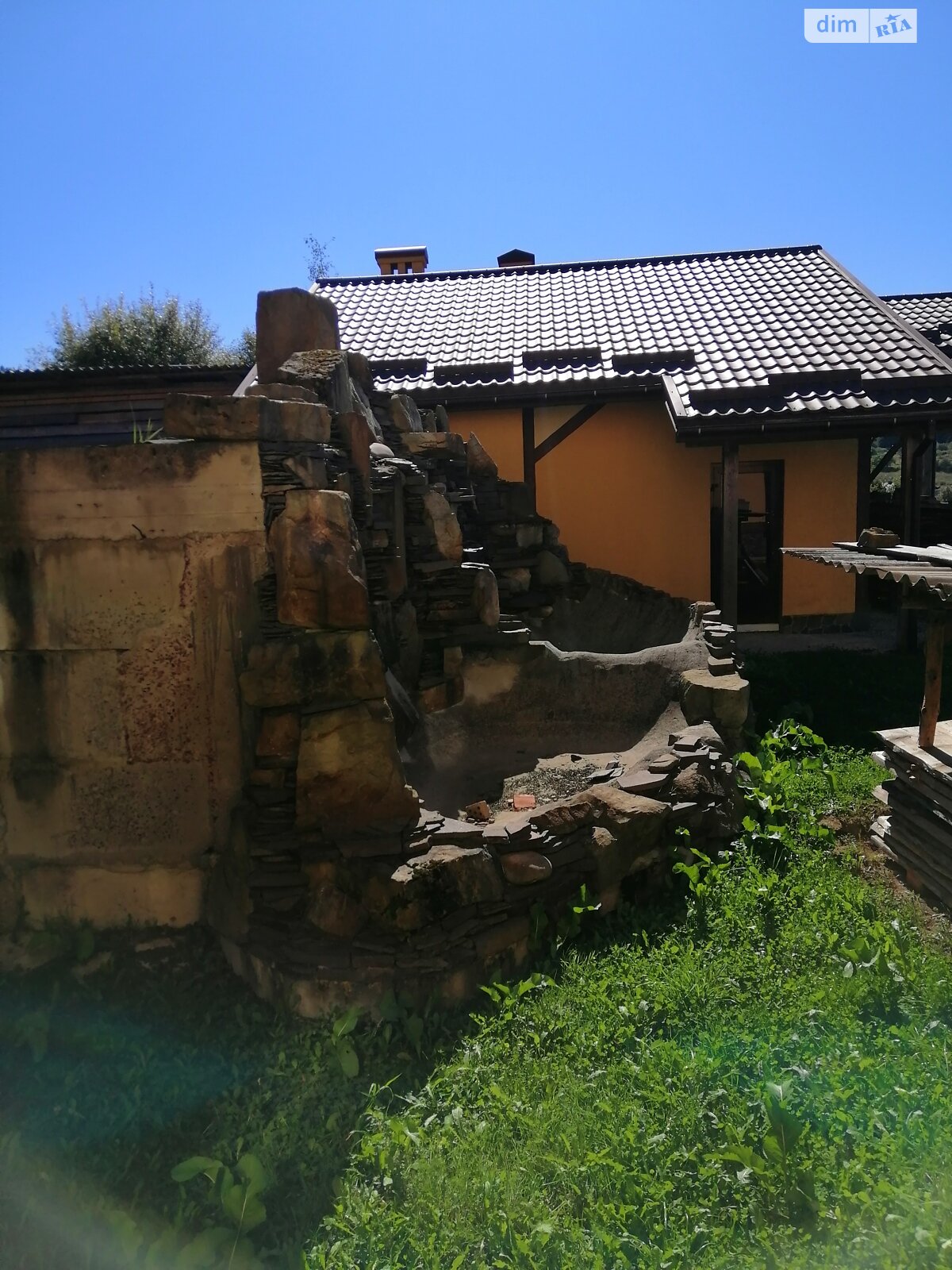 Комерційне приміщення в Східниці, Данила Галицького вулиця, ціна продажу: 1 299 999 доларів за об’єкт фото 1 Комерційне приміщення в Східниці, Данила Галицького вулиця, ціна продажу: 1 299 999 доларів за об’єкт фото 1