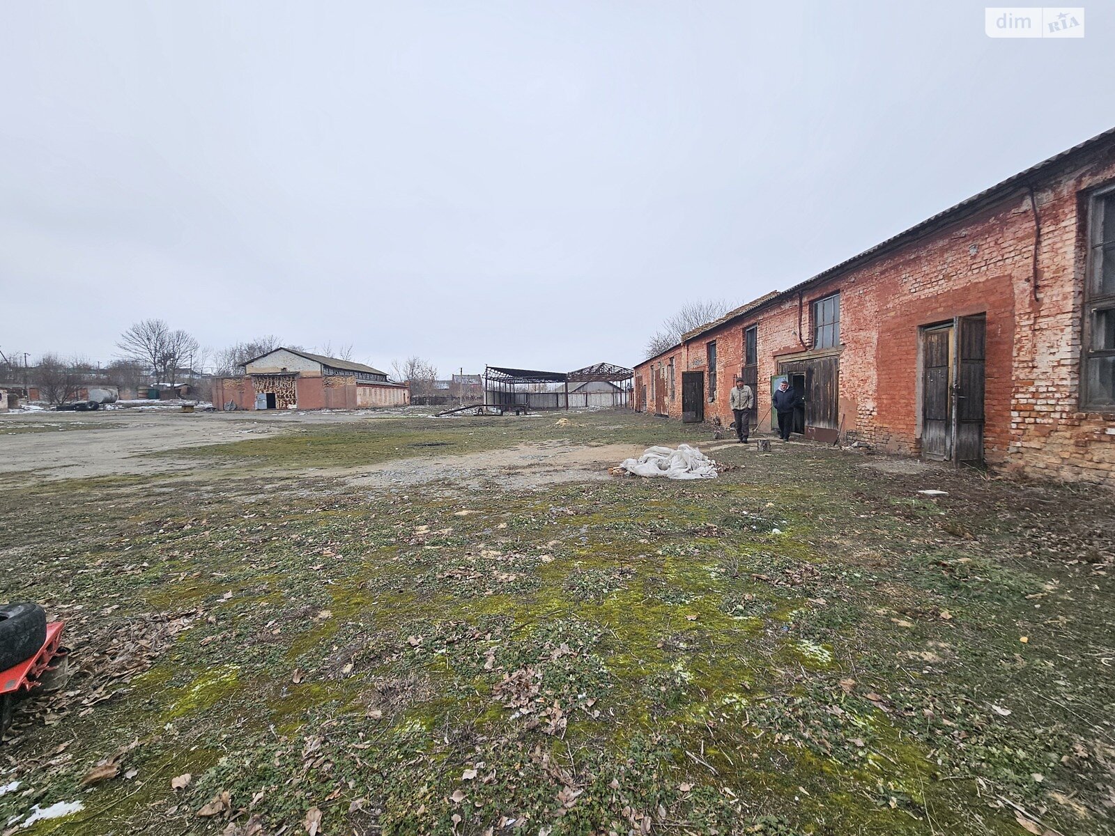 Коммерческое помещение в Шполе, продажа по Соборная (Ленина) улица 128, район Шпола, цена: 105 000 долларов за объект фото 1 Коммерческое помещение в Шполе, продажа по Соборная (Ленина) улица 128, район Шпола, цена: 105 000 долларов за объект фото 1