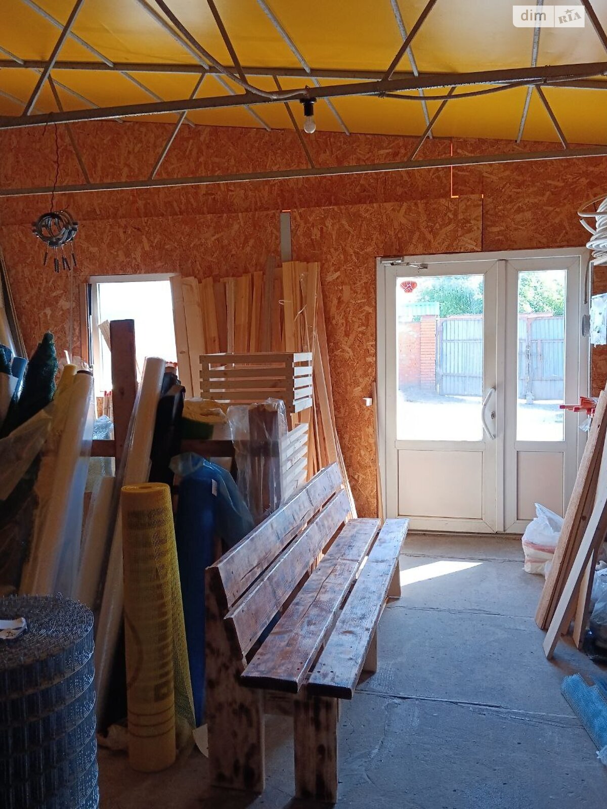 Коммерческое помещение в Синельникове, продажа по Гоголя улица 52, район Синельниково, цена: 59 000 долларов за объект фото 1 Коммерческое помещение в Синельникове, продажа по Гоголя улица 52, район Синельниково, цена: 59 000 долларов за объект фото 1