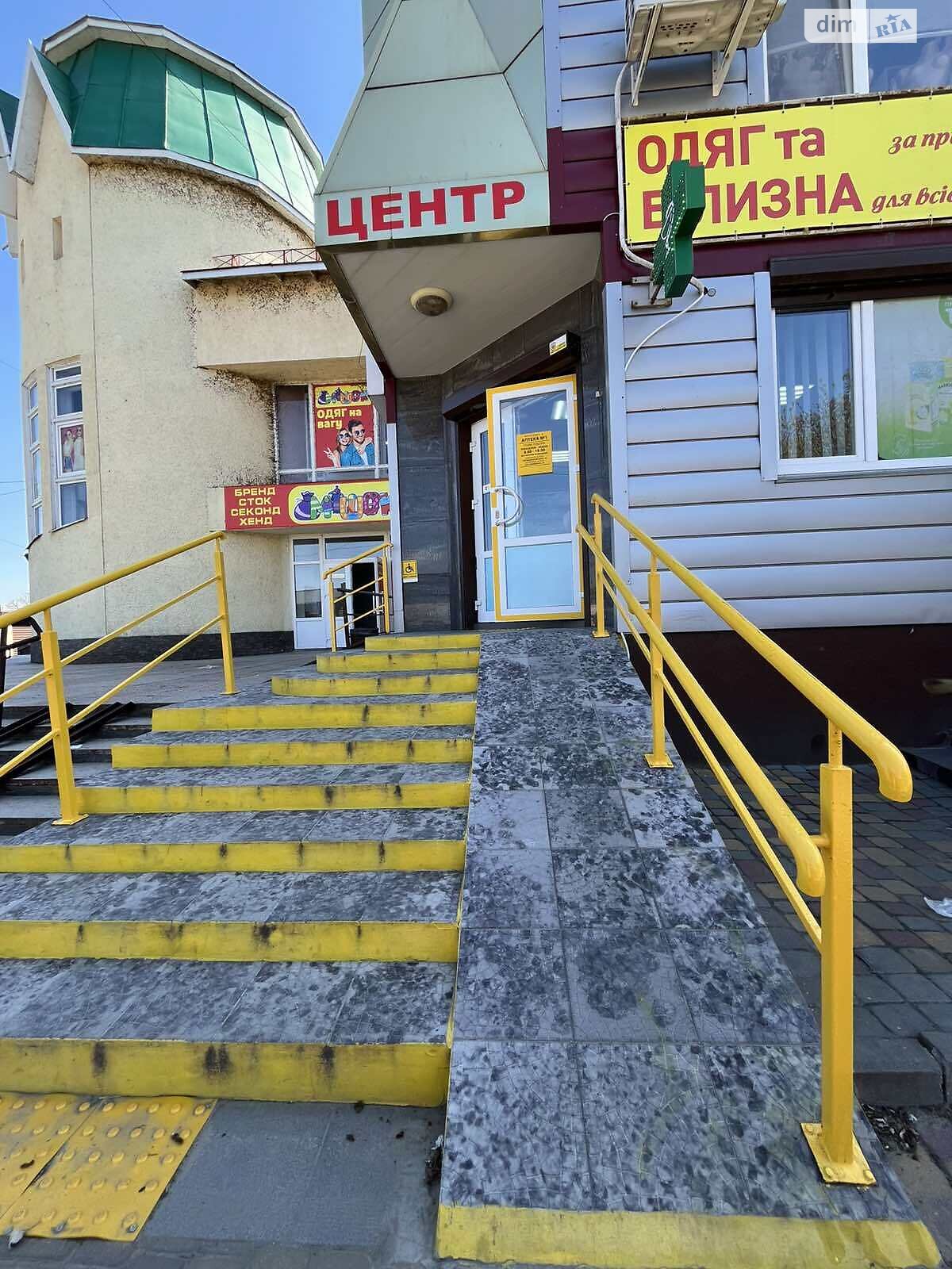 Коммерческое помещение в Слободе, Жовтнева 50/1, цена: продажи 154 000 долларов за объект фото 1 Коммерческое помещение в Слободе, Жовтнева 50/1, цена продажи: 154 000 долларов за объект фото 1