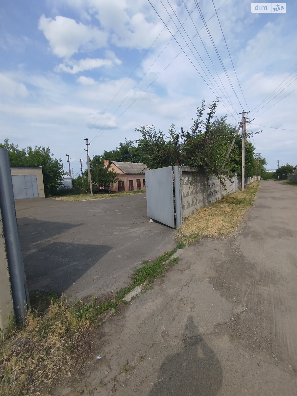 Коммерческое помещение в Смеле, Трипольская (Коммунарская) улица 37, цена: продажи 98 000 долларов за объект фото 1 Коммерческое помещение в Смеле, Трипольская (Коммунарская) улица 37, цена продажи: 98 000 долларов за объект фото 1