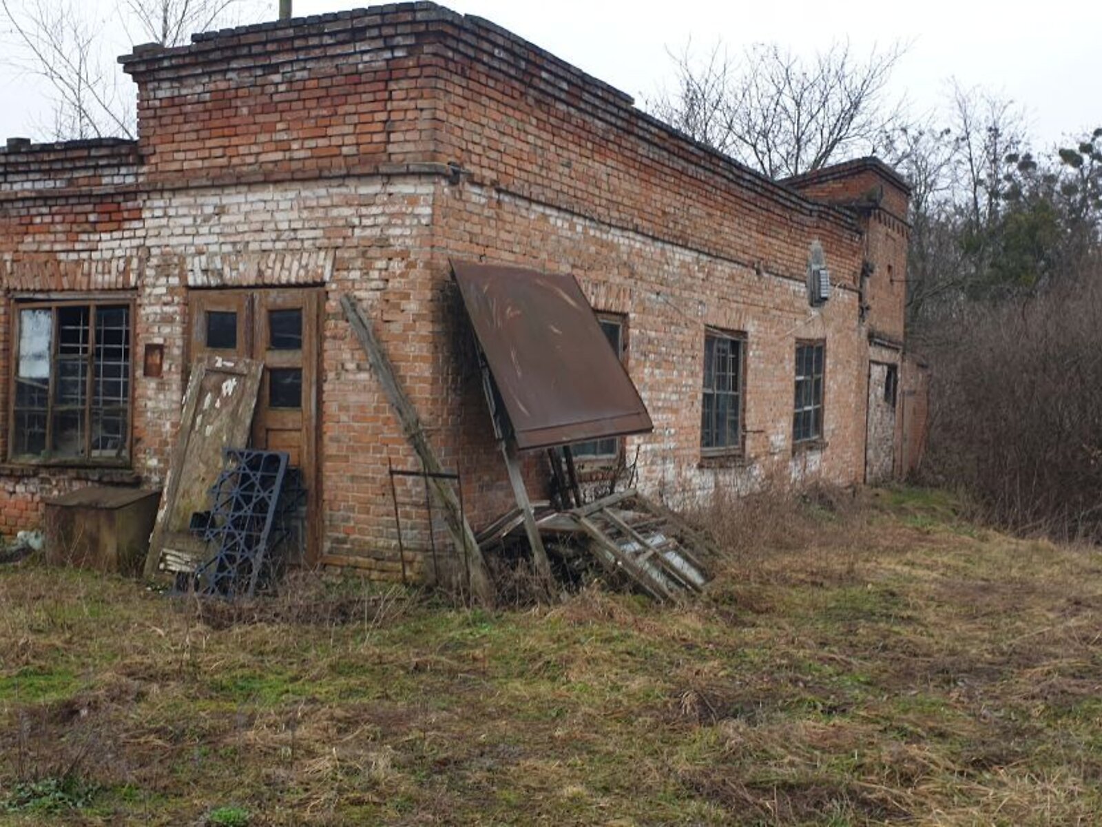 Комерційне приміщення в Сокалі, продаж по Гагаріна вулиця, район Сокаль, ціна: 750 000 долларів за об’єкт фото 1