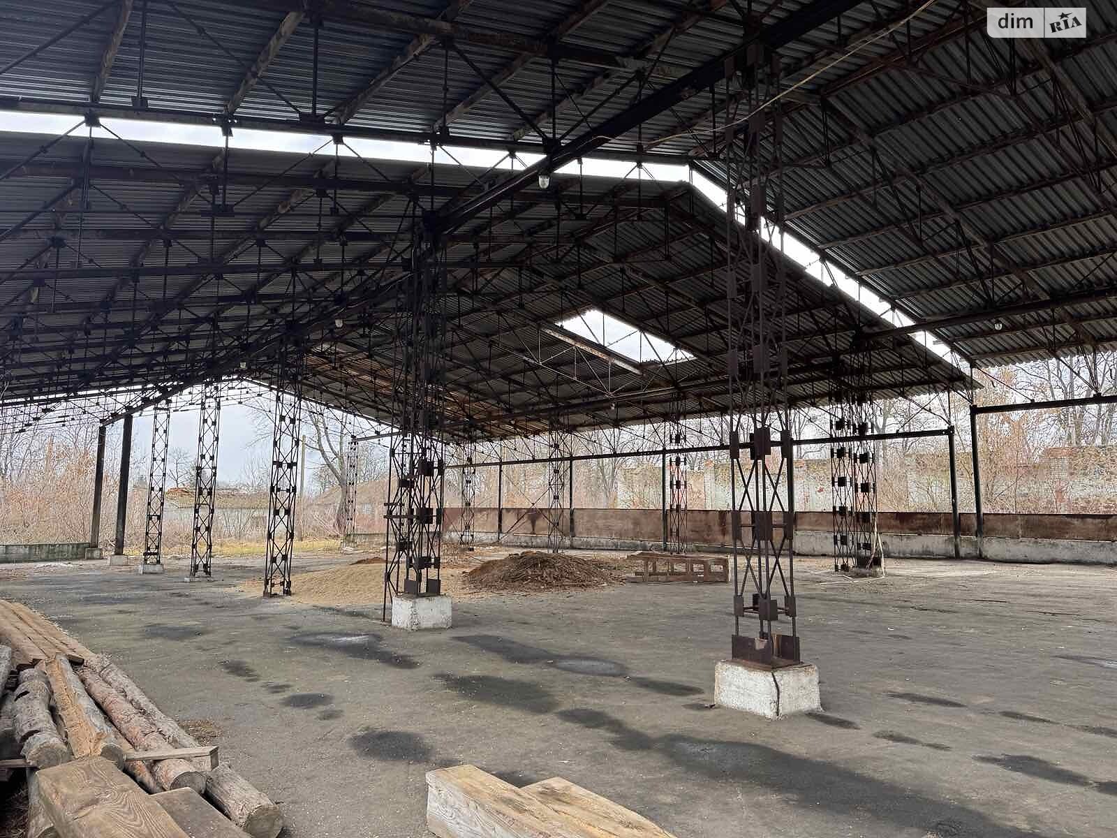 Коммерческое помещение в Стаднице, продажа по провулок Український, район Старый город, цена: 150 000 долларов за объект фото 1 Коммерческое помещение в Стаднице, продажа по провулок Український, район Старый город, цена: 150 000 долларов за объект фото 1