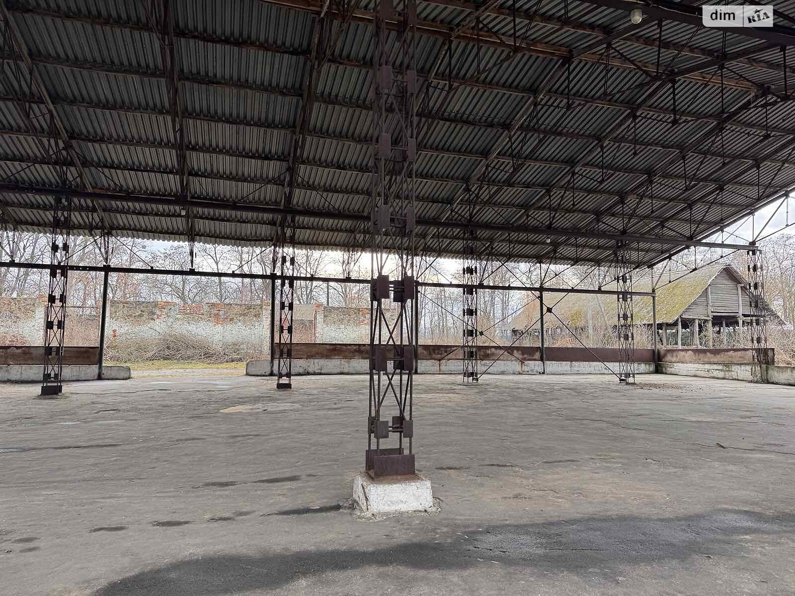 Коммерческое помещение в Стаднице, продажа по провулок Український, район Старый город, цена: 150 000 долларов за объект фото 1 Коммерческое помещение в Стаднице, продажа по провулок Український, район Старый город, цена: 150 000 долларов за объект фото 1