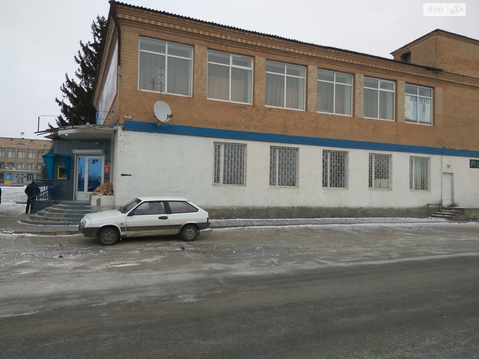 Комерційне приміщення в Старій Синяві, продаж по Лівобережна (Ватутіна) вулиця 26, район Стара Синява, ціна: 120 000 доларів за об’єкт фото 1 Комерційне приміщення в Старій Синяві, продаж по Лівобережна (Ватутіна) вулиця 26, район Стара Синява, ціна: 120 000 доларів за об’єкт фото 1