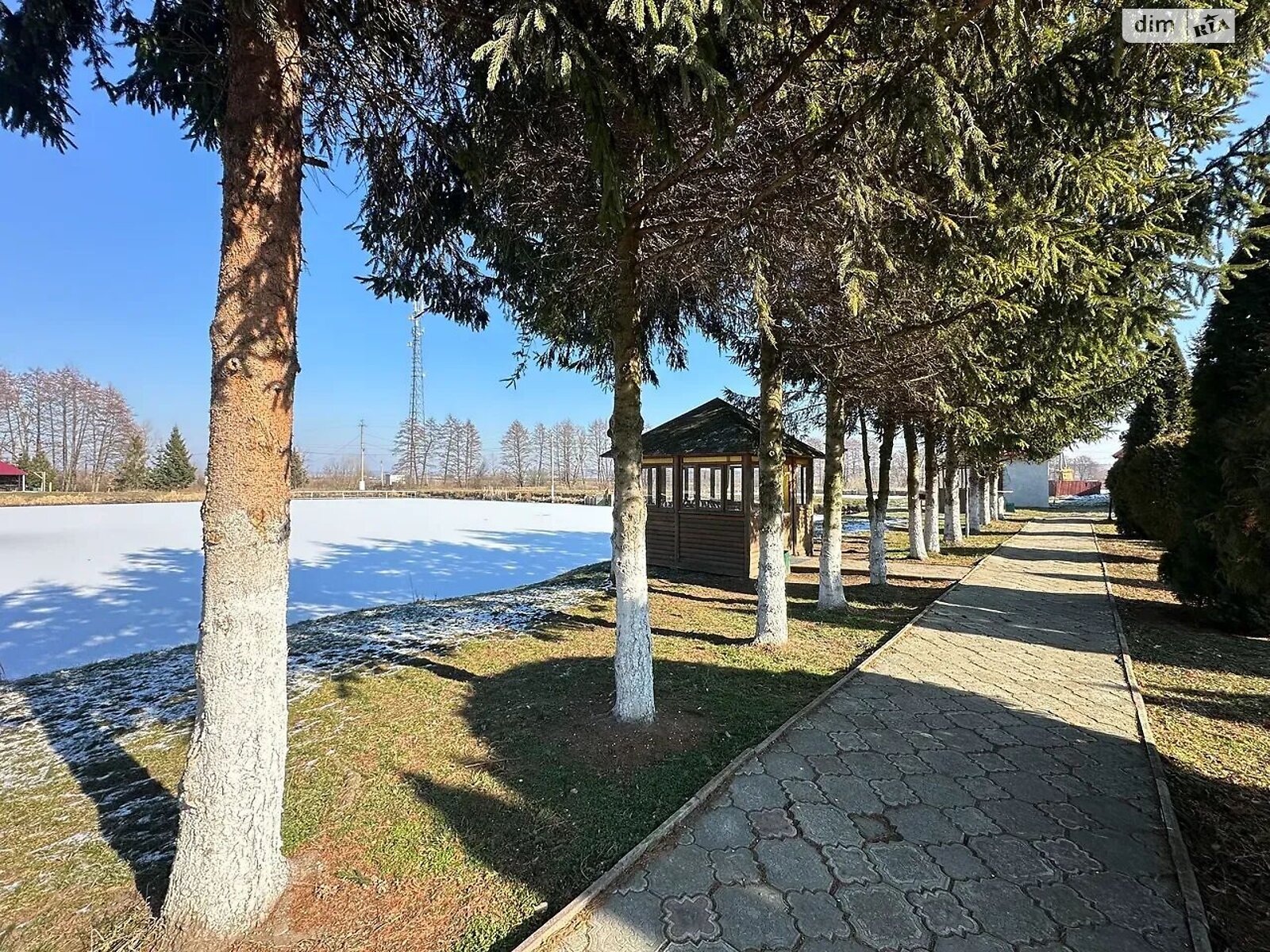 Комерційне приміщення в Старих Кривотулях, пархоменка, ціна продажу: 350 000 доларів за об’єкт фото 1 Комерційне приміщення в Старих Кривотулях, пархоменка, ціна продажу: 350 000 доларів за об’єкт фото 1