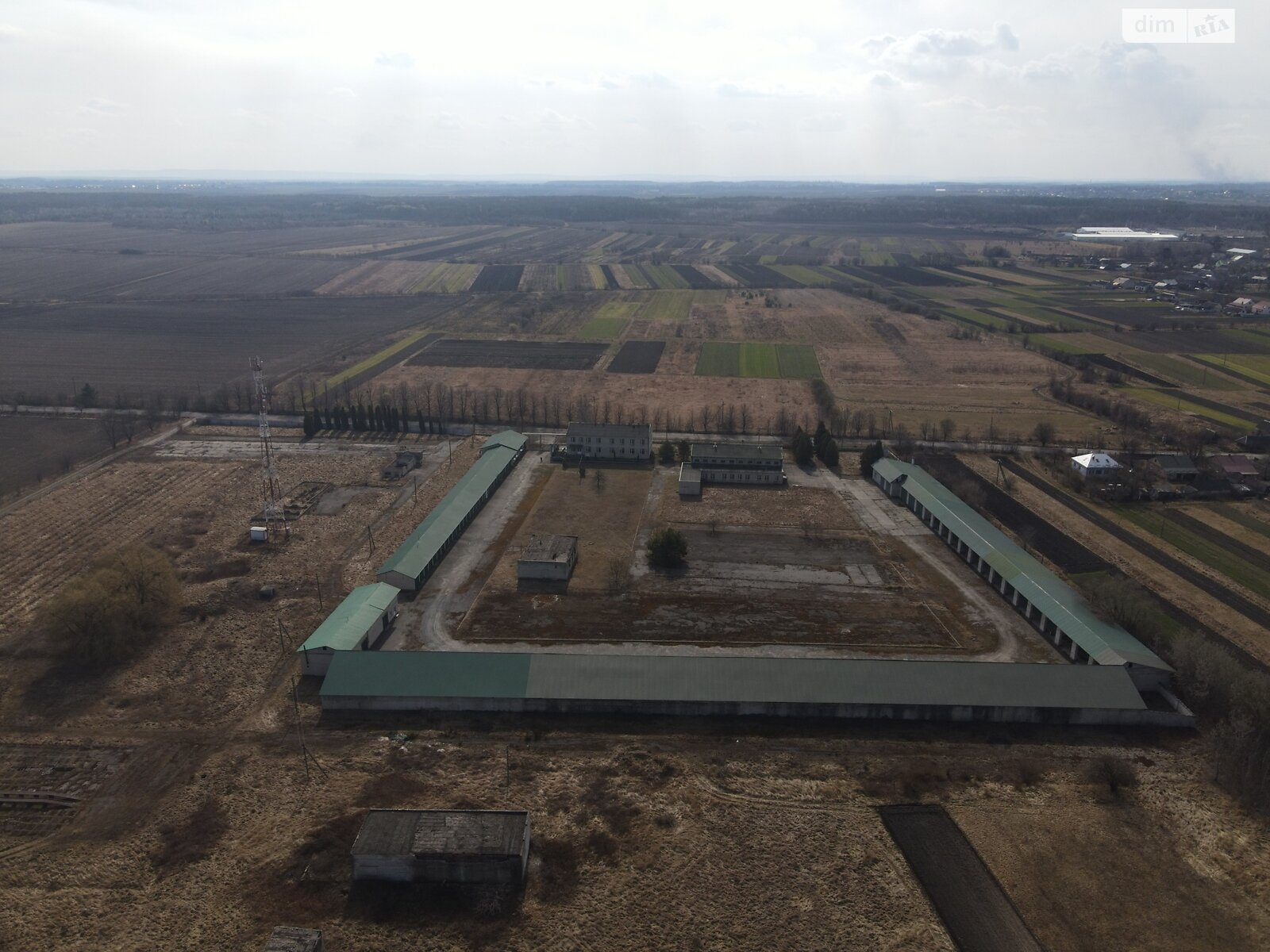 Коммерческое помещение в Стрептове, Слободы улица 73, цена: продажи 1 899 000 долларов за объект фото 1 Коммерческое помещение в Стрептове, Слободы улица 73, цена продажи: 1 899 000 долларов за объект фото 1