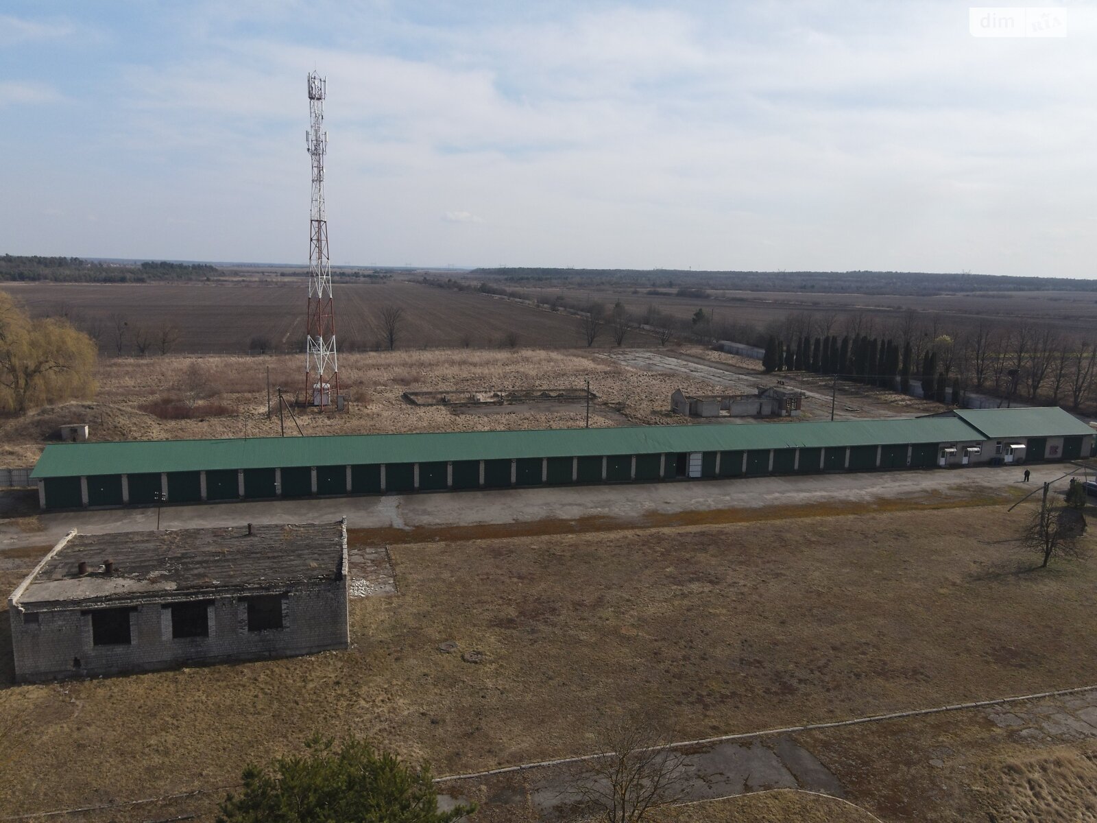 Коммерческое помещение в Стрептове, Слободы улица 73, цена: продажи 1 899 000 долларов за объект фото 1 Коммерческое помещение в Стрептове, Слободы улица 73, цена продажи: 1 899 000 долларов за объект фото 1
