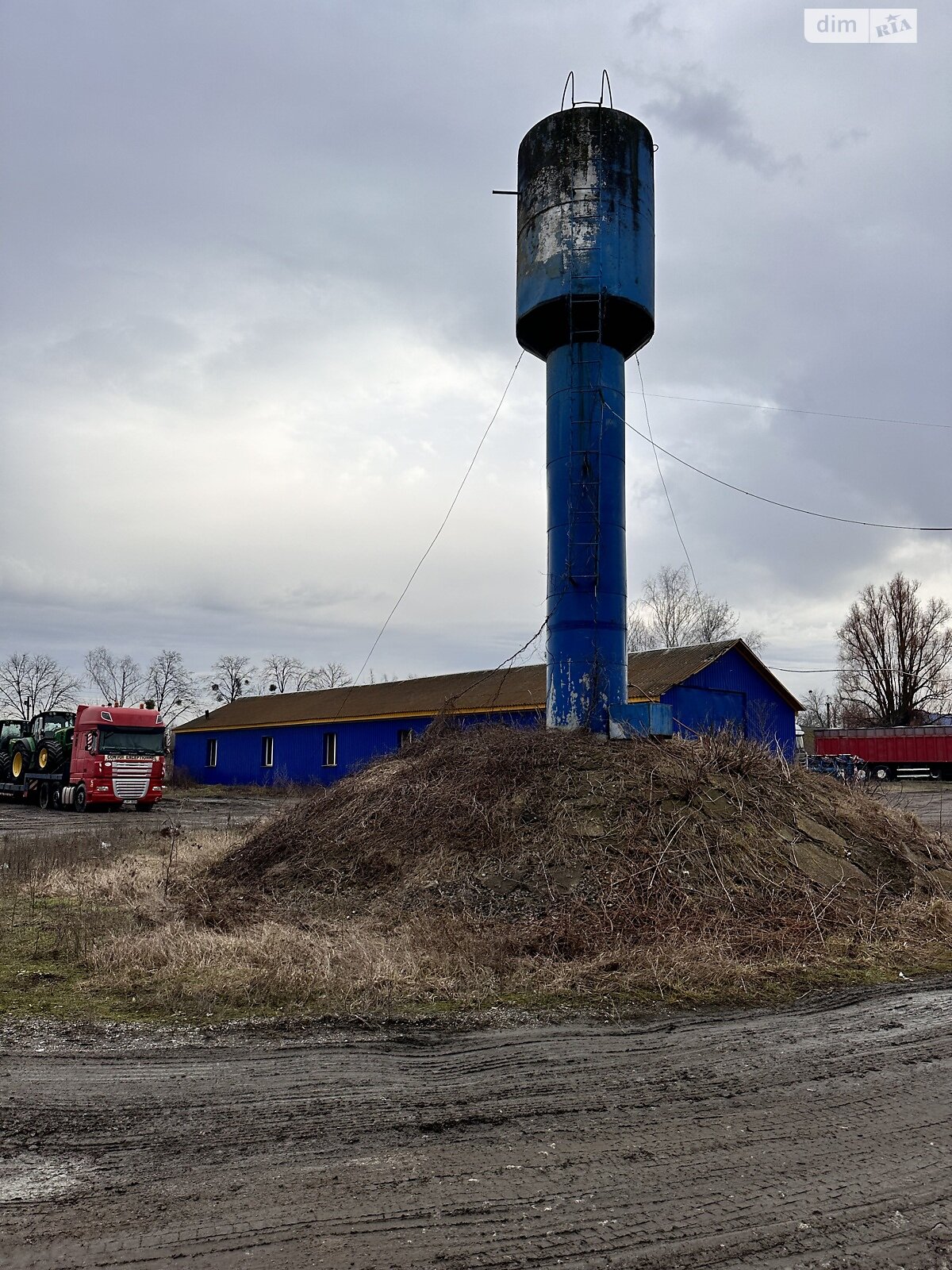 Коммерческое помещение в Стрижавке, Новая улица, цена продажи: 600 000 долларов за объект фото 1