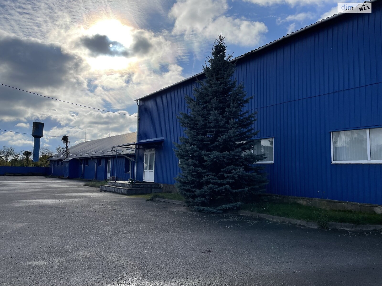 Комерційне приміщення в Стрижавці, Будівельна вулиця 1, ціна продажу: 600 000 доларів за об’єкт фото 1