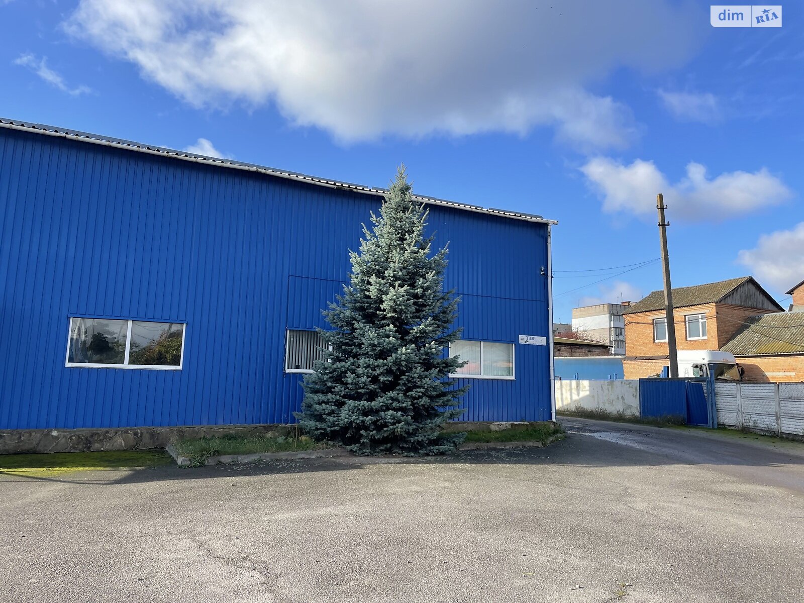 Комерційне приміщення в Стрижавці, Будівельна вулиця 1, ціна продажу: 600 000 доларів за об’єкт фото 1