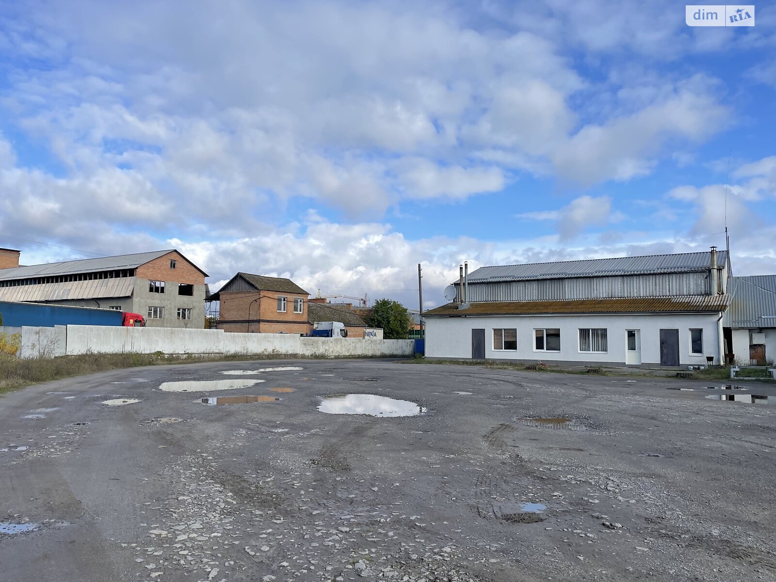 Комерційне приміщення в Стрижавці, Будівельна вулиця 1, ціна продажу: 600 000 доларів за об’єкт фото 1