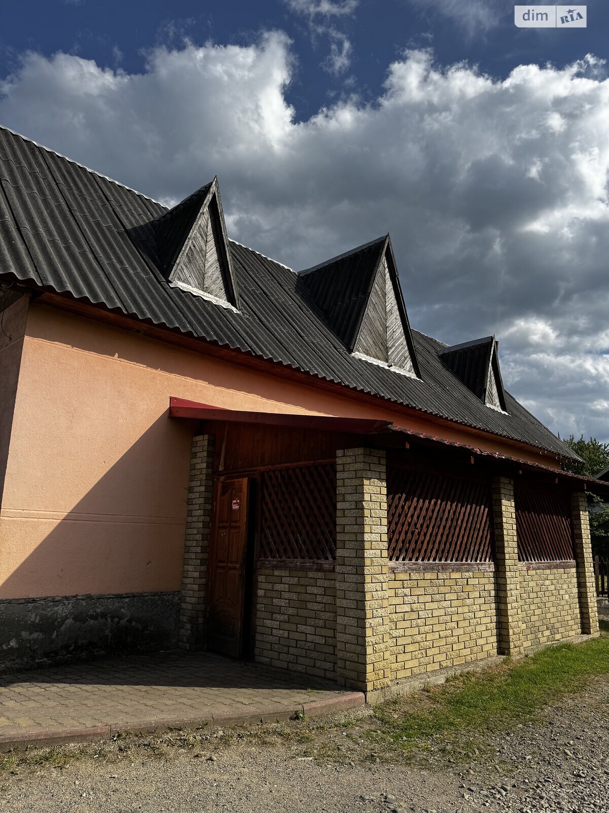 Комерційне приміщення в Стримбі, Соборна вулиця, ціна продажу: 57 999 доларів за об’єкт фото 1