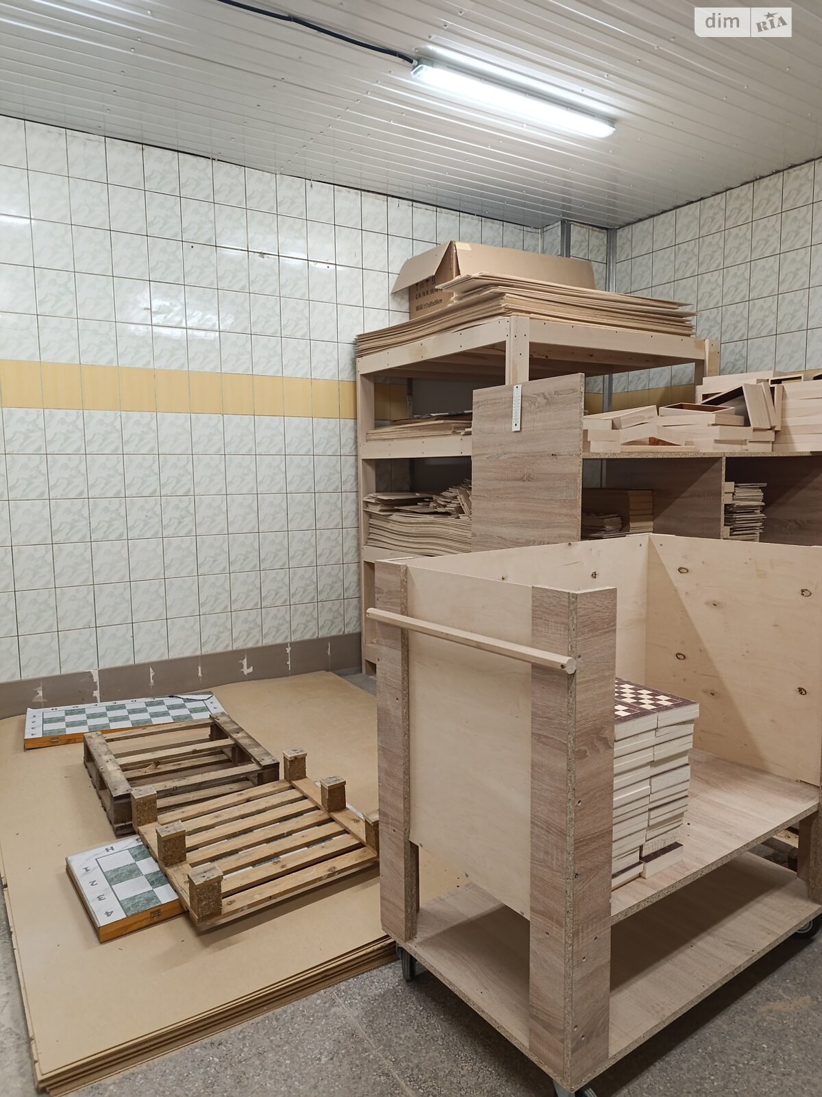 Комерційне приміщення в Стрию, Промислова вулиця, ціна продажу: 600 000 доларів за об’єкт фото 1 Комерційне приміщення в Стрию, Промислова вулиця, ціна продажу: 600 000 доларів за об’єкт фото 1