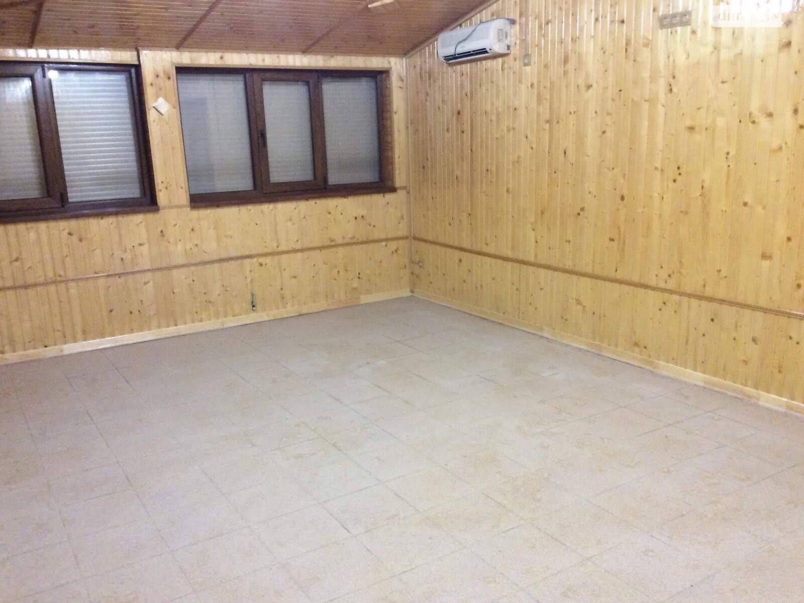 Комерційне приміщення в Сваляві, продаж по Київська вулиця 8, район Свалява, ціна: 250 000 доларів за об’єкт фото 1