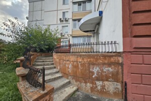 Коммерческое помещение в Тарасовке, Шевченко улица 11, цена: продажи 49 000 долларов за объект фото 2 Коммерческое помещение в Тарасовке, Шевченко улица 11, цена продажи: 49 000 долларов за объект фото 2