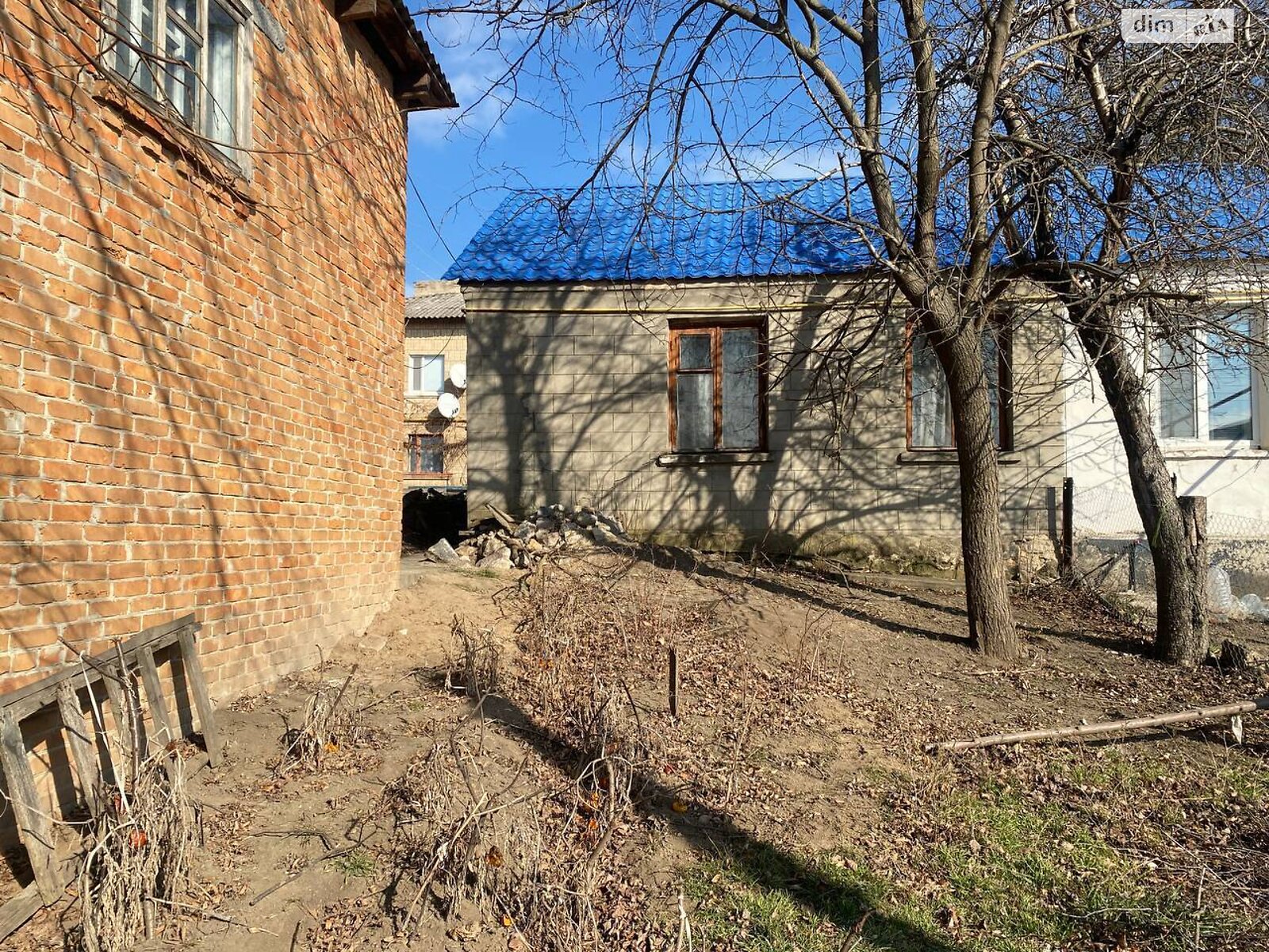 Коммерческое помещение в Теплике, В. Стуса (Стуса) улица 4А, цена: продажи 12 500 долларов за объект фото 1 Коммерческое помещение в Теплике, В. Стуса (Стуса) улица 4А, цена продажи: 12 500 долларов за объект фото 1