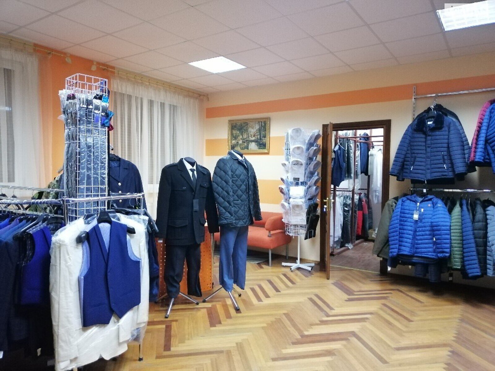 Коммерческое помещение в Тернополе, продажа по Текстильная улица, район Аляска, цена: 490 000 долларов за объект фото 1 Коммерческое помещение в Тернополе, продажа по Текстильная улица, район Аляска, цена: 490 000 долларов за объект фото 1