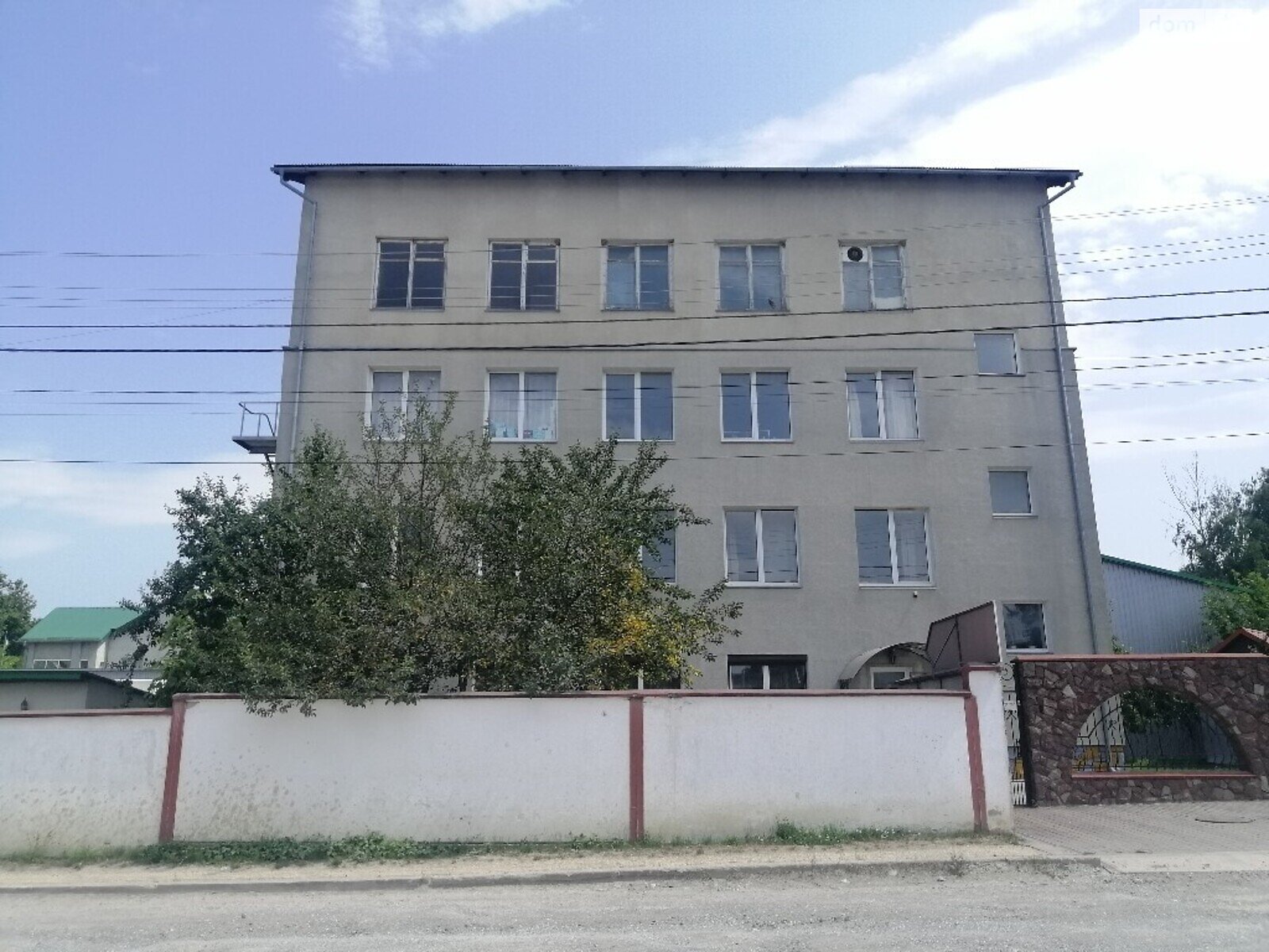 Коммерческое помещение в Тернополе, продажа по Текстильная улица, район Аляска, цена: 490 000 долларов за объект фото 1 Коммерческое помещение в Тернополе, продажа по Текстильная улица, район Аляска, цена: 490 000 долларов за объект фото 1