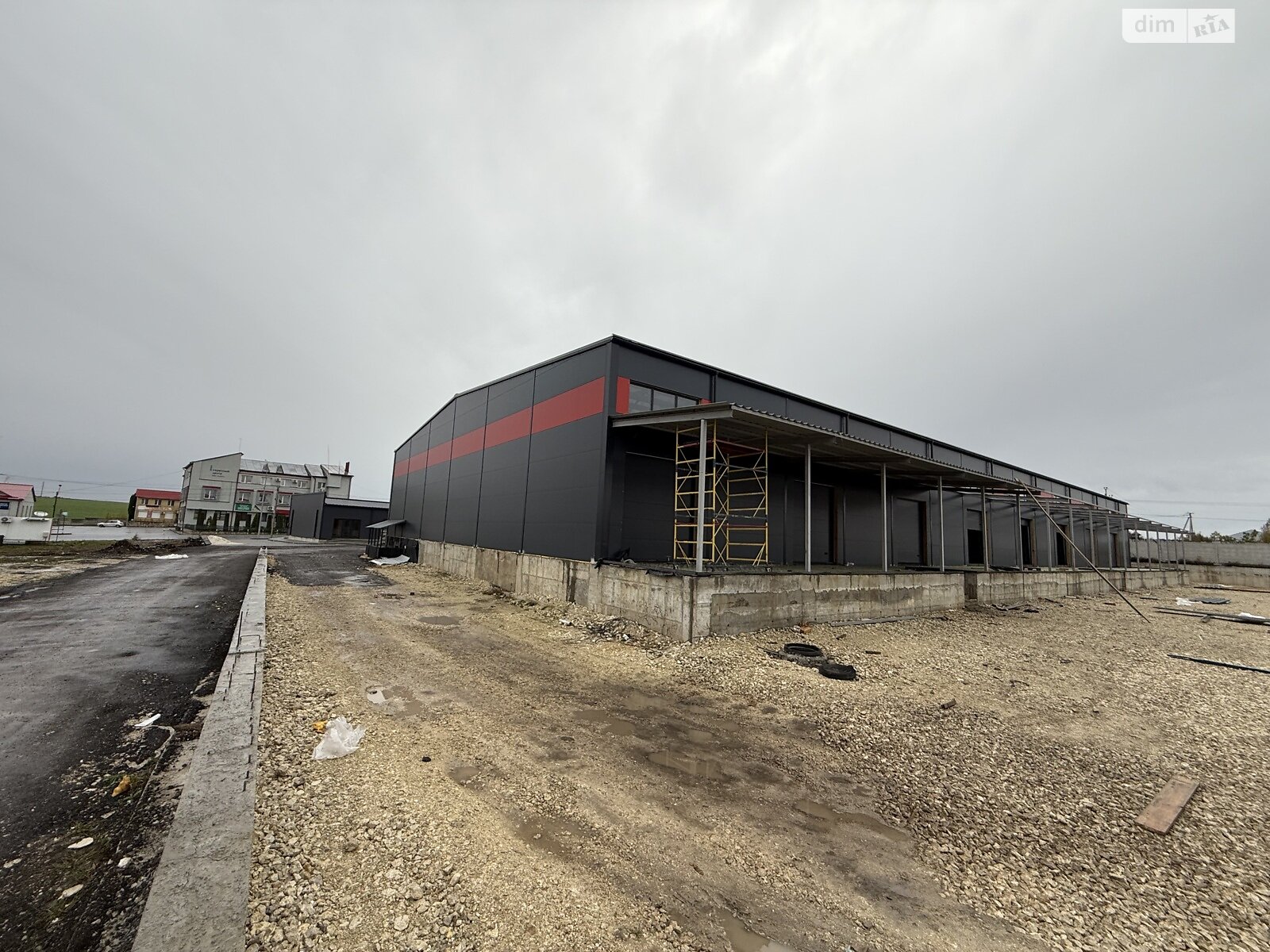 Комерційне приміщення в Підгородне, вулиця Сергія Короля, ціна продажу: 608 000 доларів за об’єкт фото 1 Комерційне приміщення в Підгородне, вулиця Сергія Короля, ціна продажу: 608 000 доларів за об’єкт фото 1